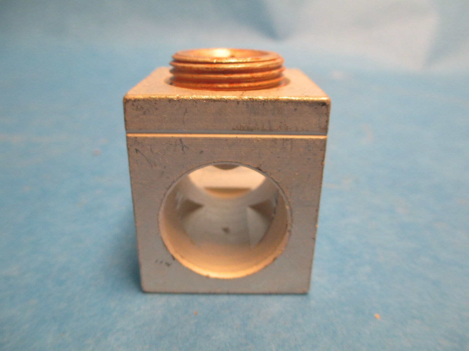 GE Screw Lug GE-600-1, 600KCMIL New Surplus!