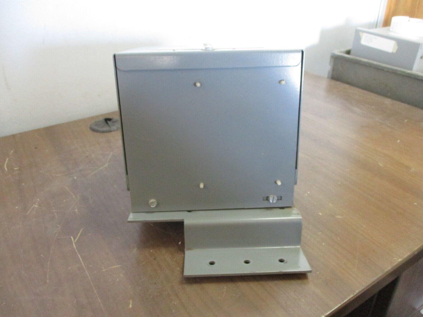 Square D Sure-Trip Capacitor Trip Unit 9810 ST-520 Input: 120VAC 60Hz 22 joules