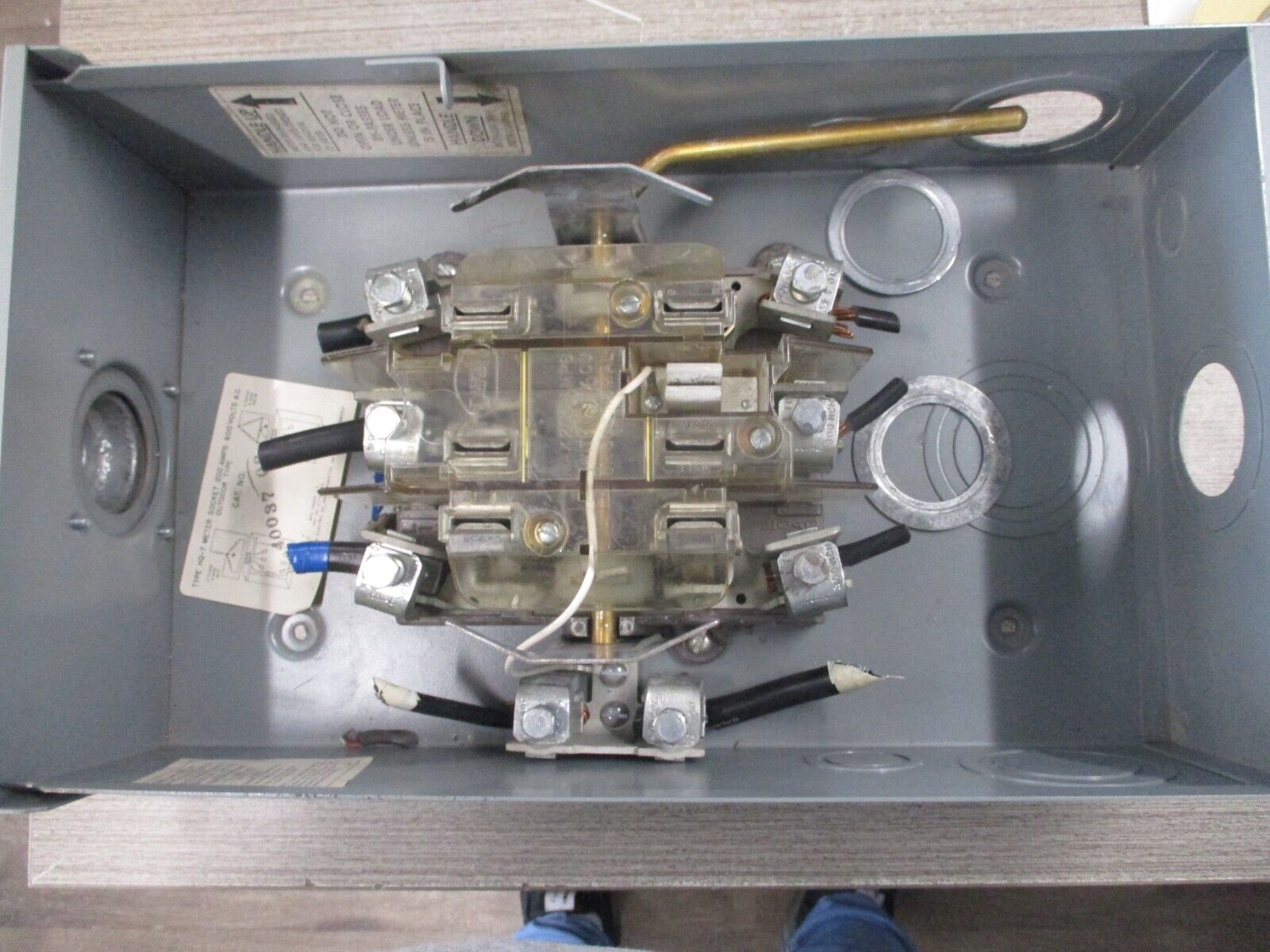 Duncan Meter Socket 40037 02 200A 600V Used