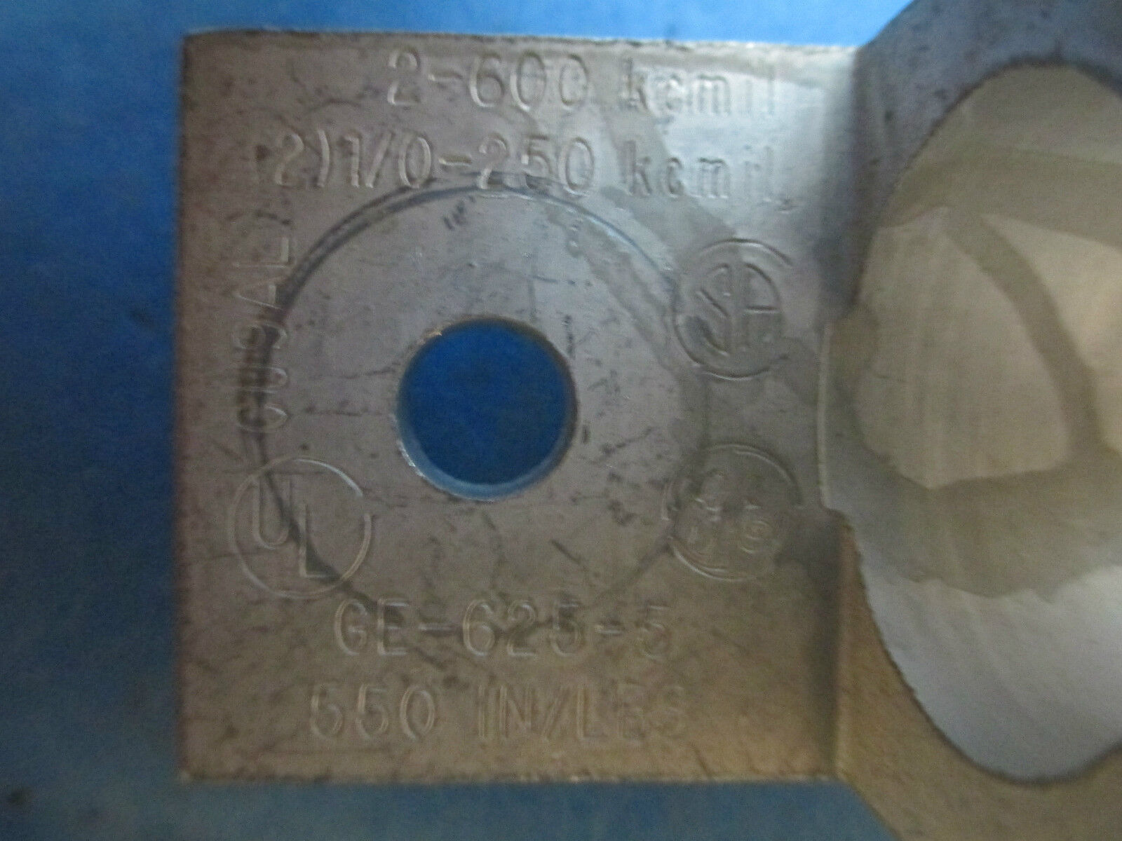 GE Screw Lug GE-625-5, 600KCMIL New Surplus!