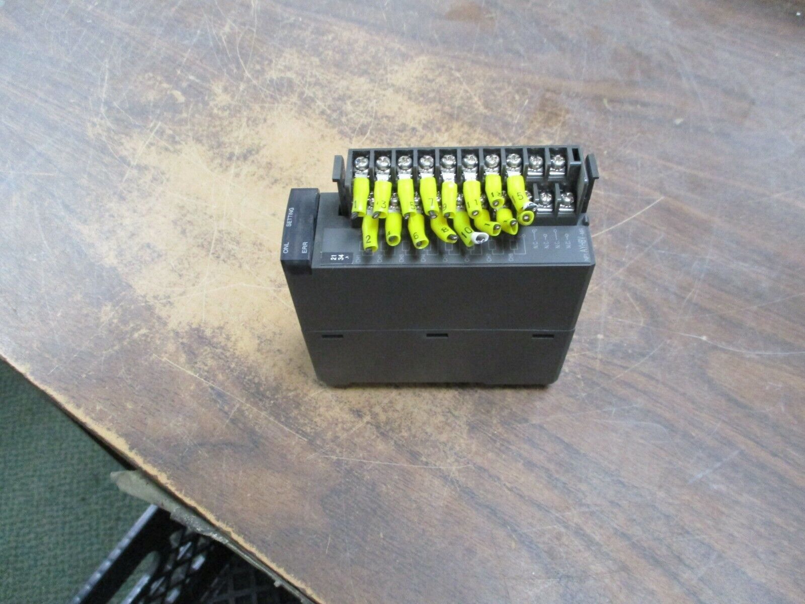 Fuji Electric Analog Output Module NP1AYH8V-MR 8-Channel Resolution:14 Bits Used