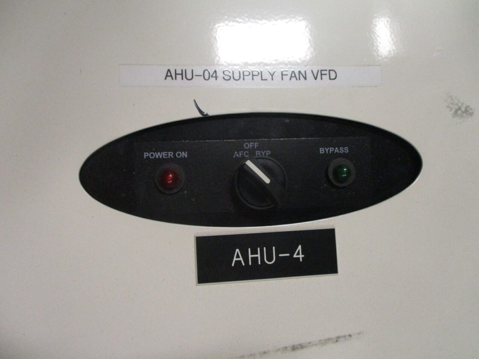 Square D ATV21 S-Flex AC Drive w/ Bypass ATV21HD22N4 30HP 3Ph Used