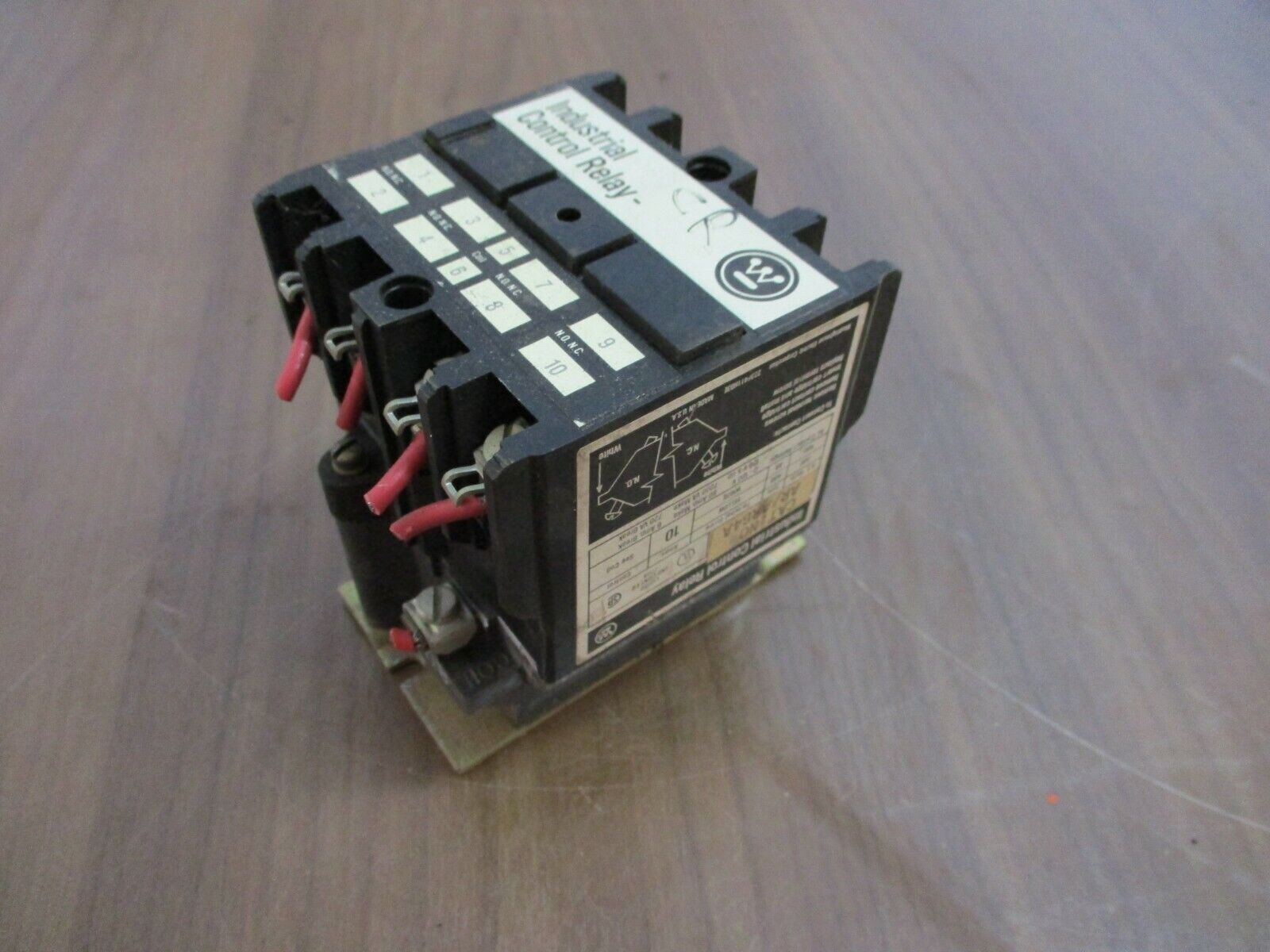 Westinghouse, Control Relay, Part#:AR/ARB4A, 120V coil, 10A, 600V, used