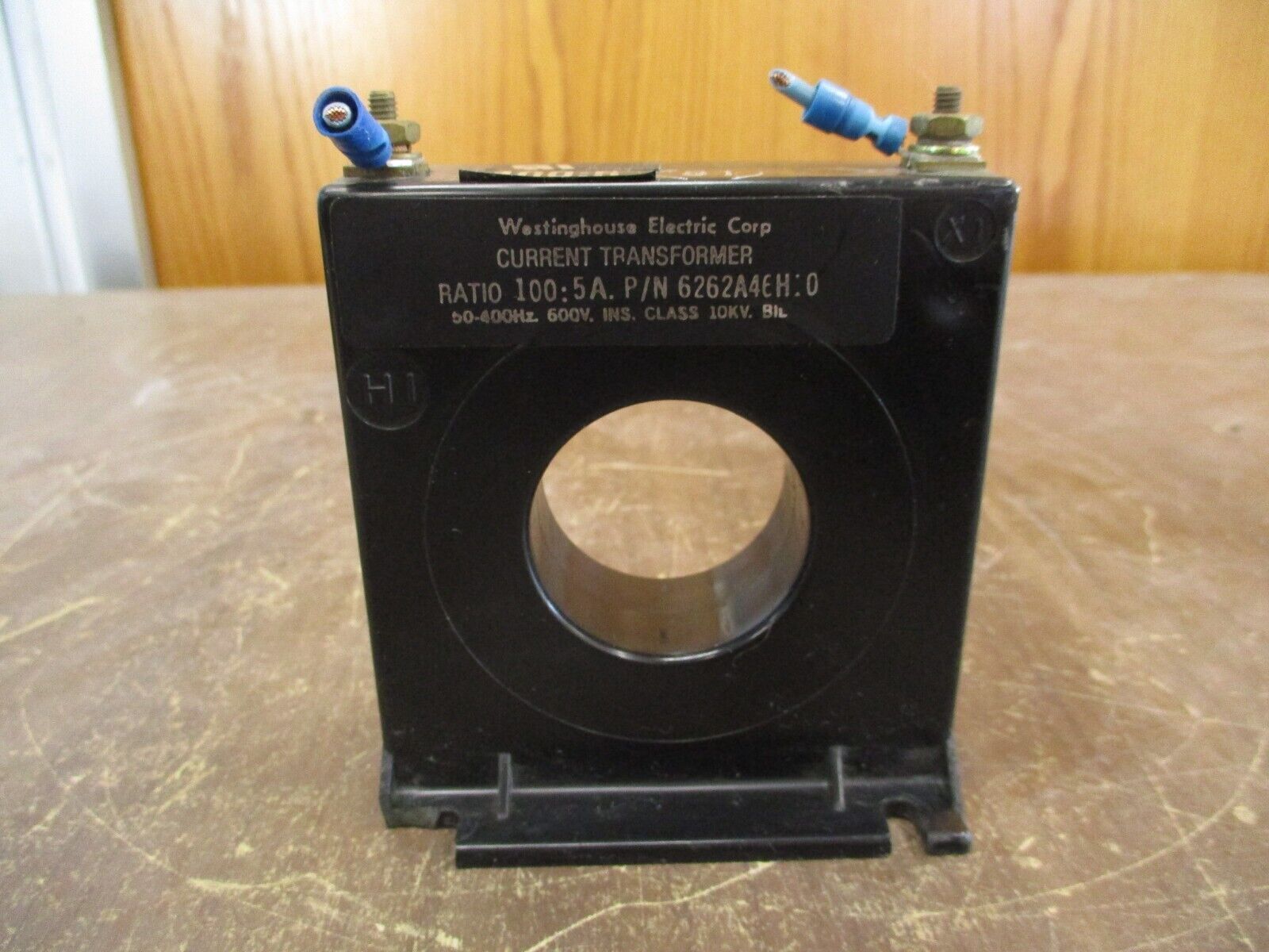 Westinghouse Current Transformer 6262A46H10 Ratio 100:5A 600V 50-400Hz 10KV BIL