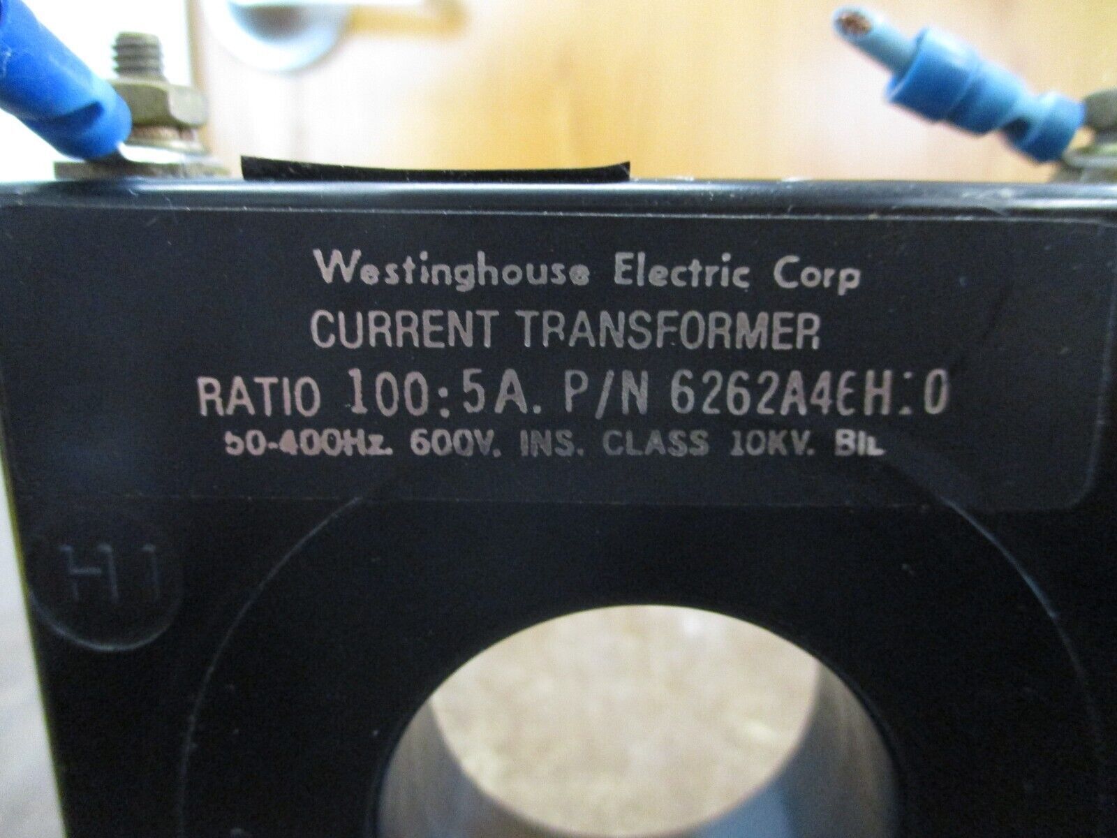 Westinghouse Current Transformer 6262A46H10 Ratio 100:5A 600V 50-400Hz 10KV BIL