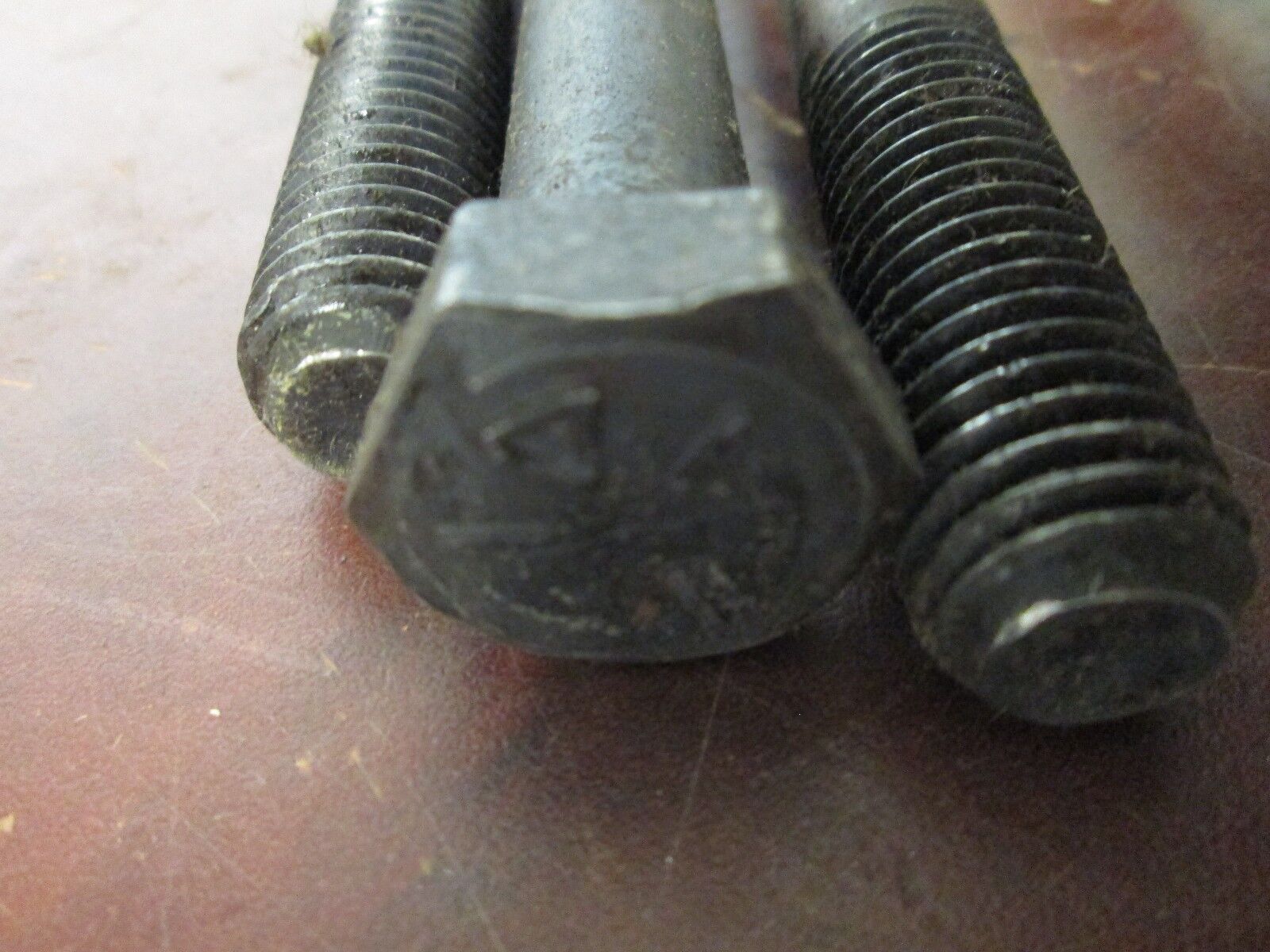 Misc. Brands Hex Cap Screw Diameter: 5/8" Length Under Head: 14" *Lot of 4* Used