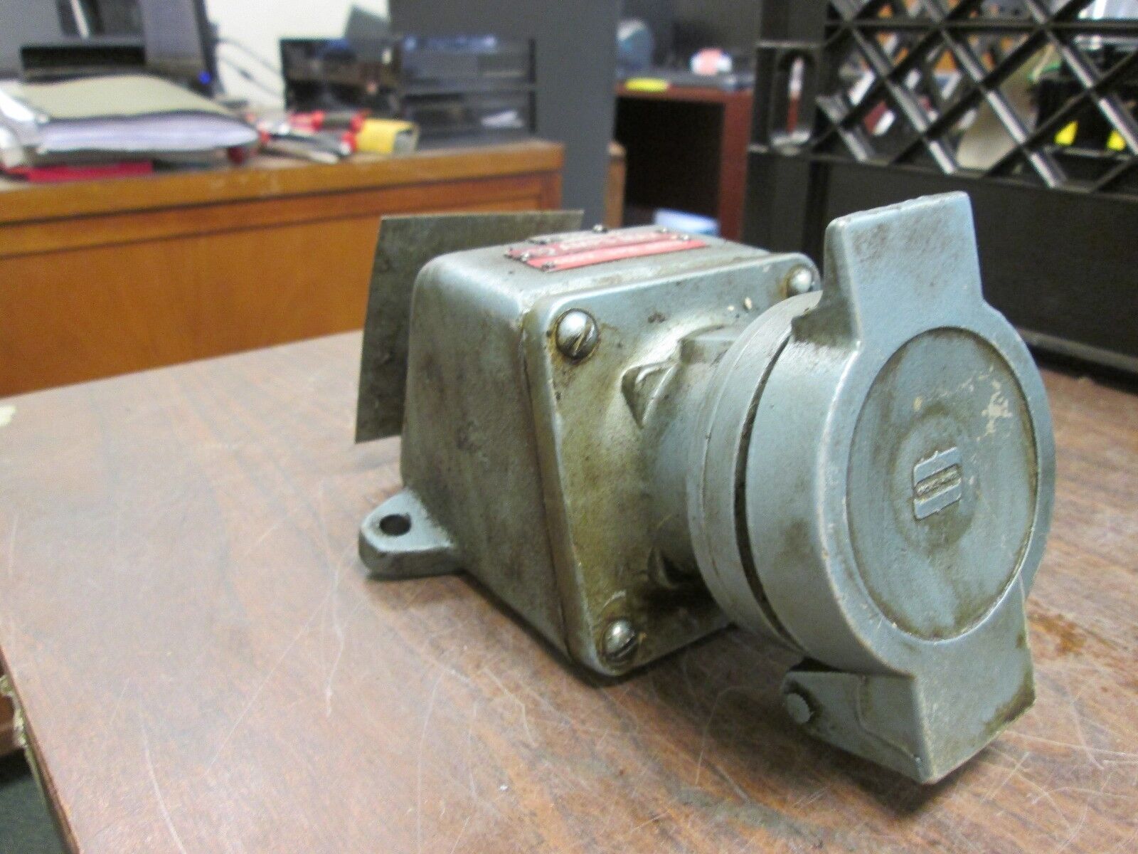 Crouse-Hinds Receptacle w/ Base 30A 460V 3Ph 60Hz Used