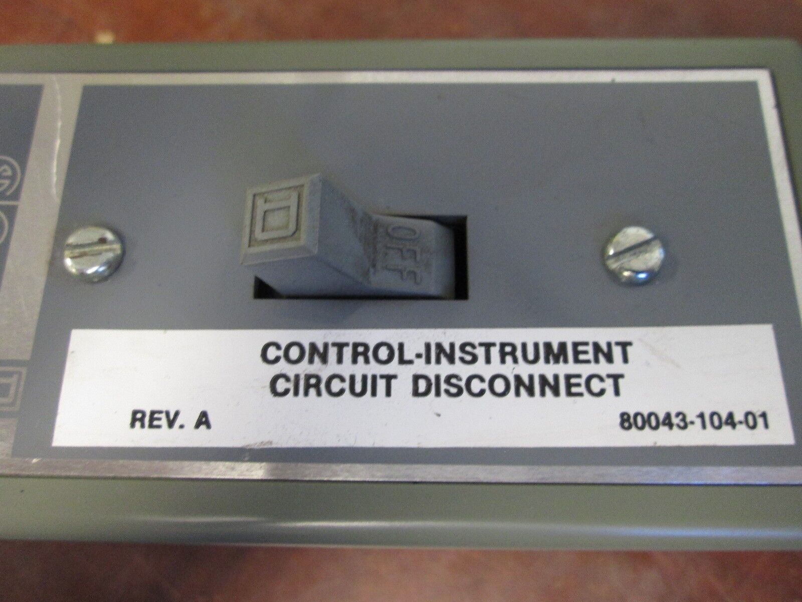 Square D Control-Instrument Circuit Disconnect 80043-104-01 Used