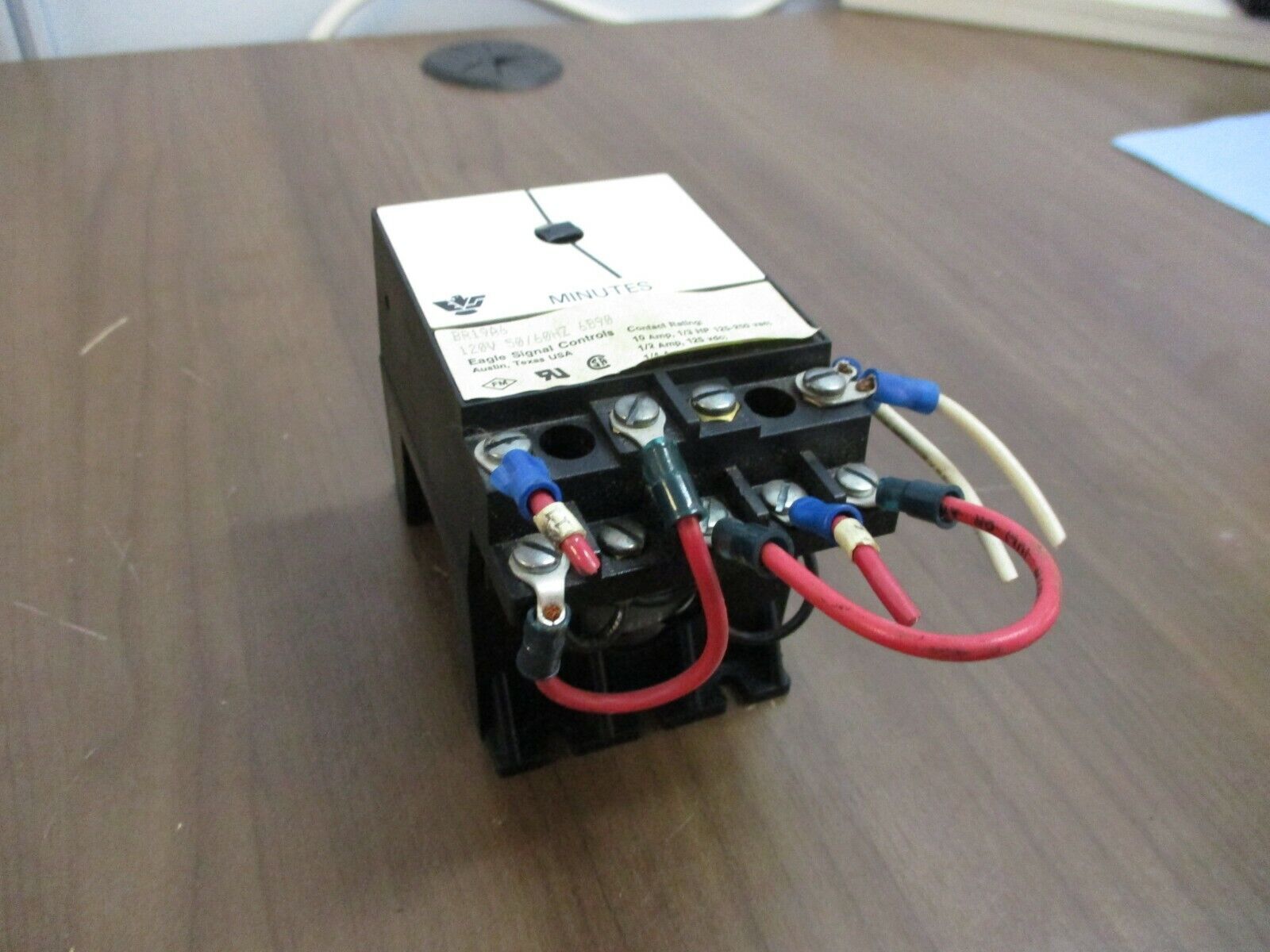 Eagle Signal Timer BR19A6 120V 50/60Hz *No Knob* Used