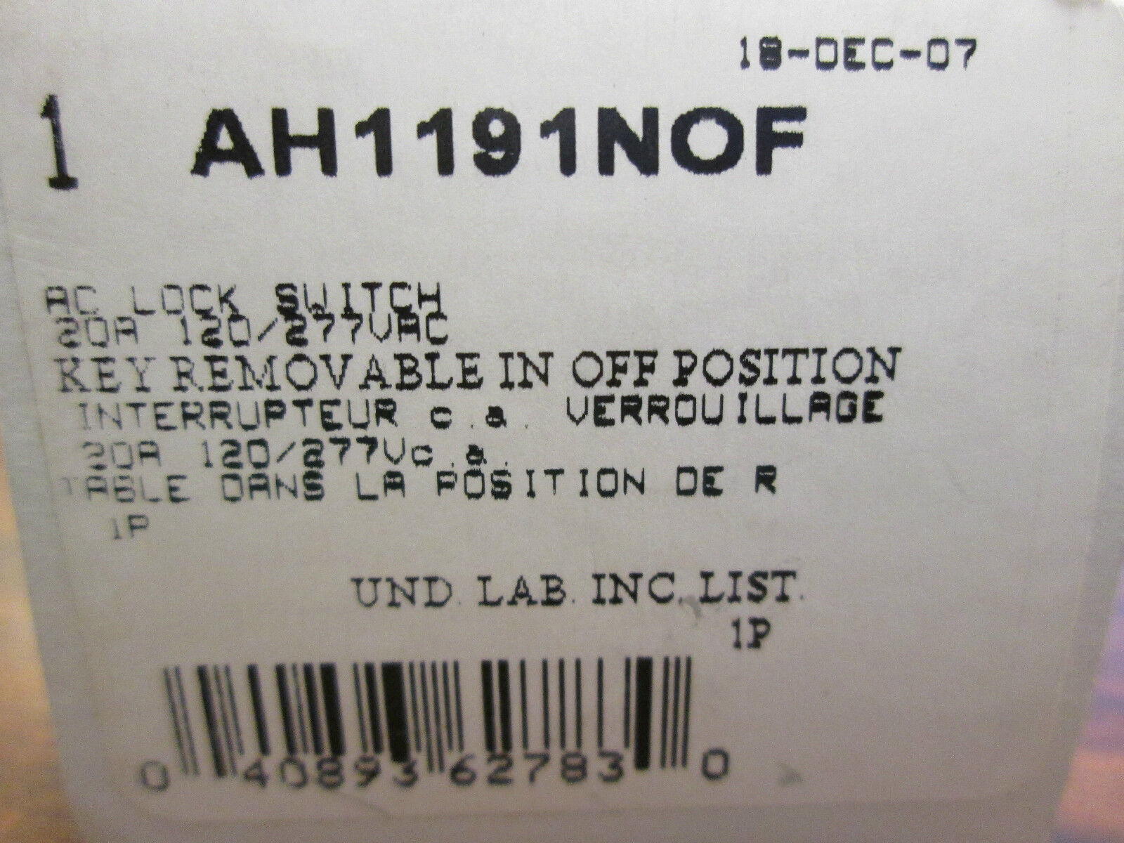 Cooper Lock Switch AH1191NOF 20A 120/277V New Surplus