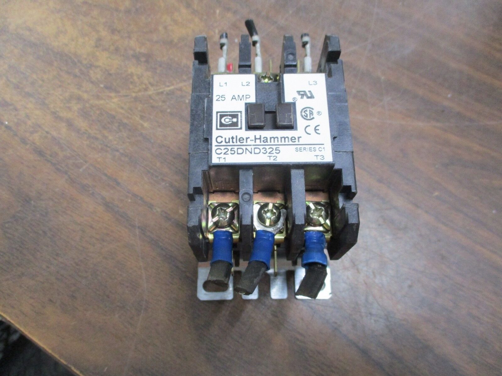 Cutler-Hammer Contactor C25DND325 120V Coil 25A Used