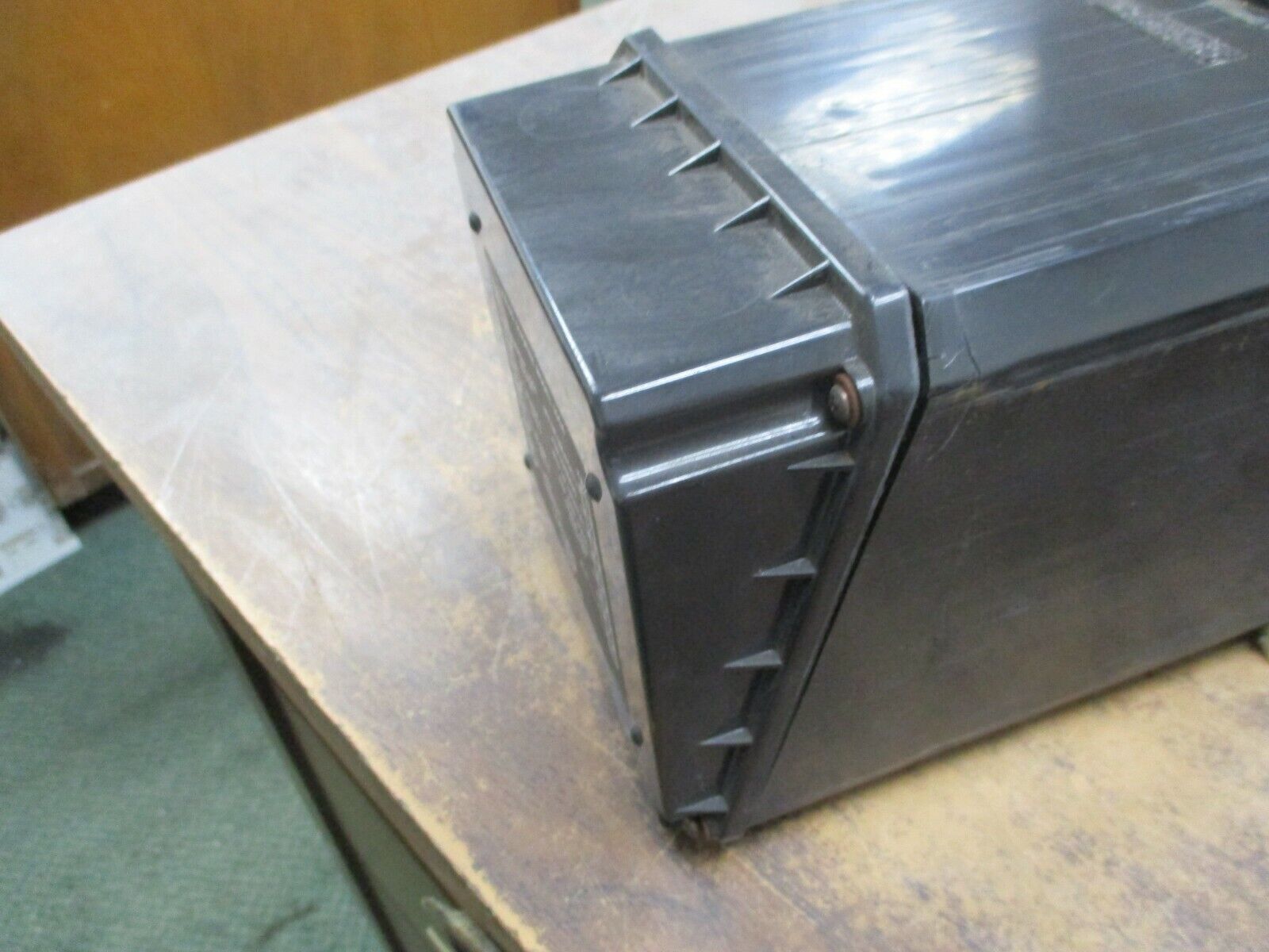 Rosemount Analytical Uniloc ORP Analyzer 1054OR 115VAC 0.100A *Broken Case* Used