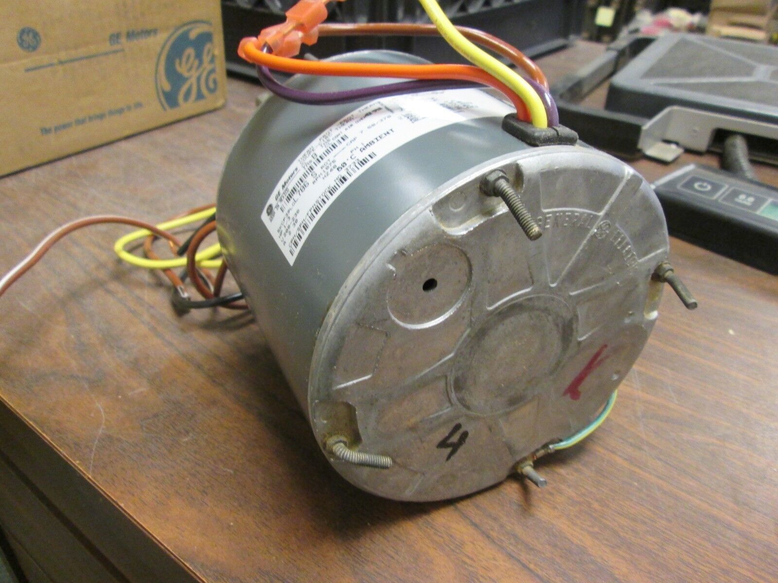 GE Permanent Split Capacitor Motor 3733 1/3HP 1075RPM 208-230V New Surplus