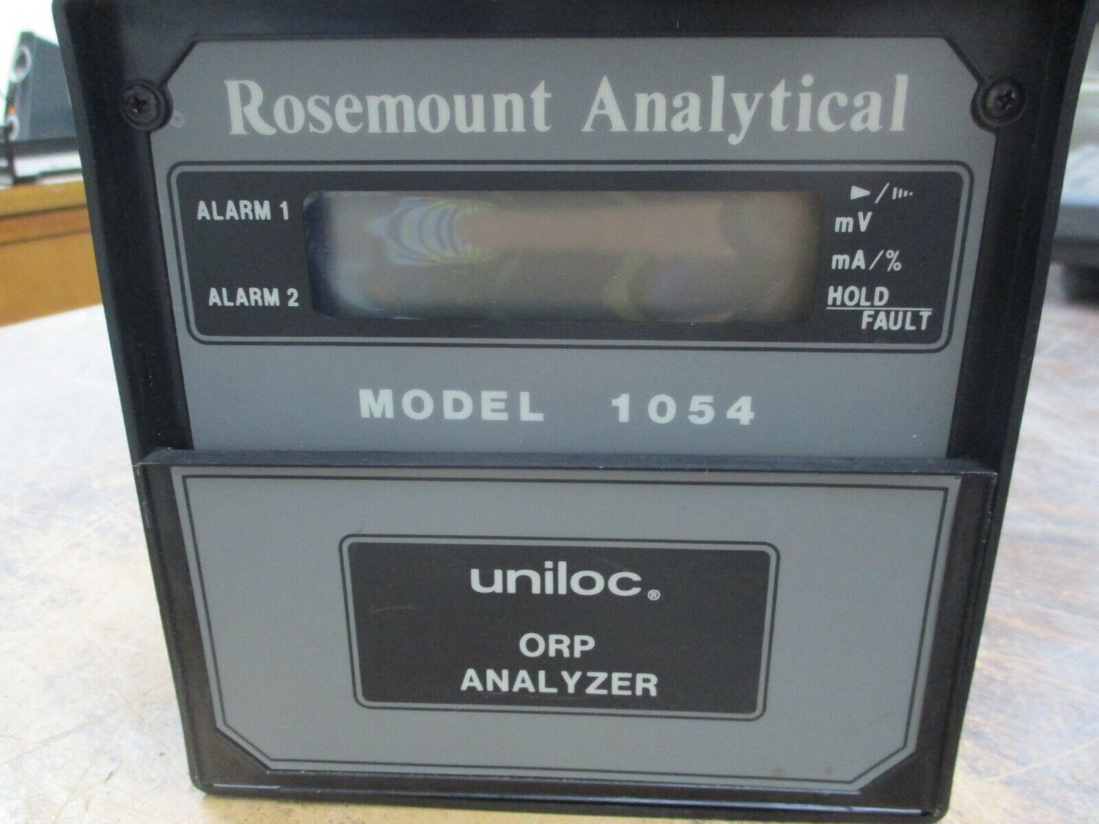 Rosemount Analytical Uniloc ORP Analyzer 1054OR 115VAC 0.100A Used