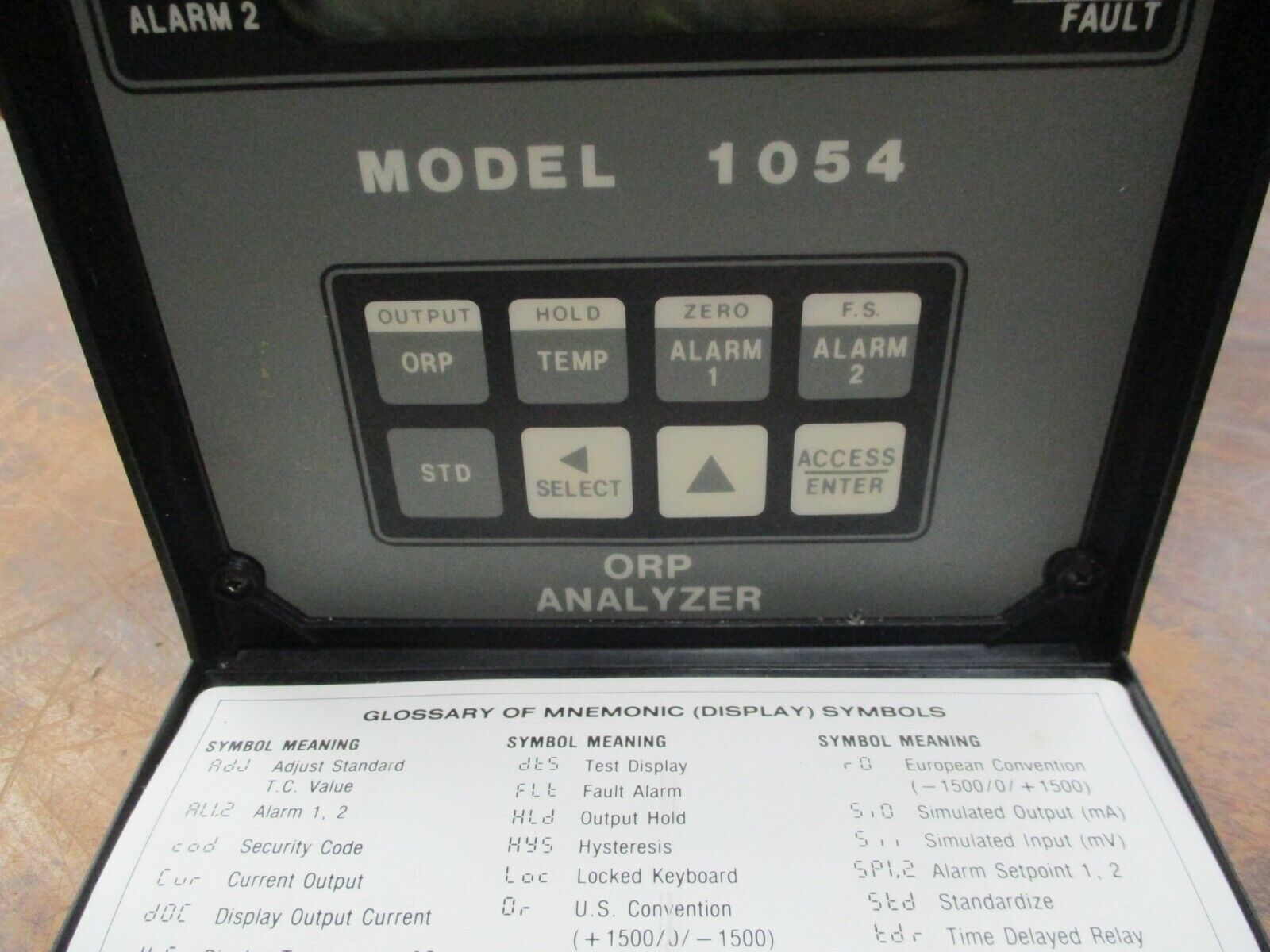 Rosemount Analytical Uniloc ORP Analyzer 1054OR 115VAC 0.100A Used