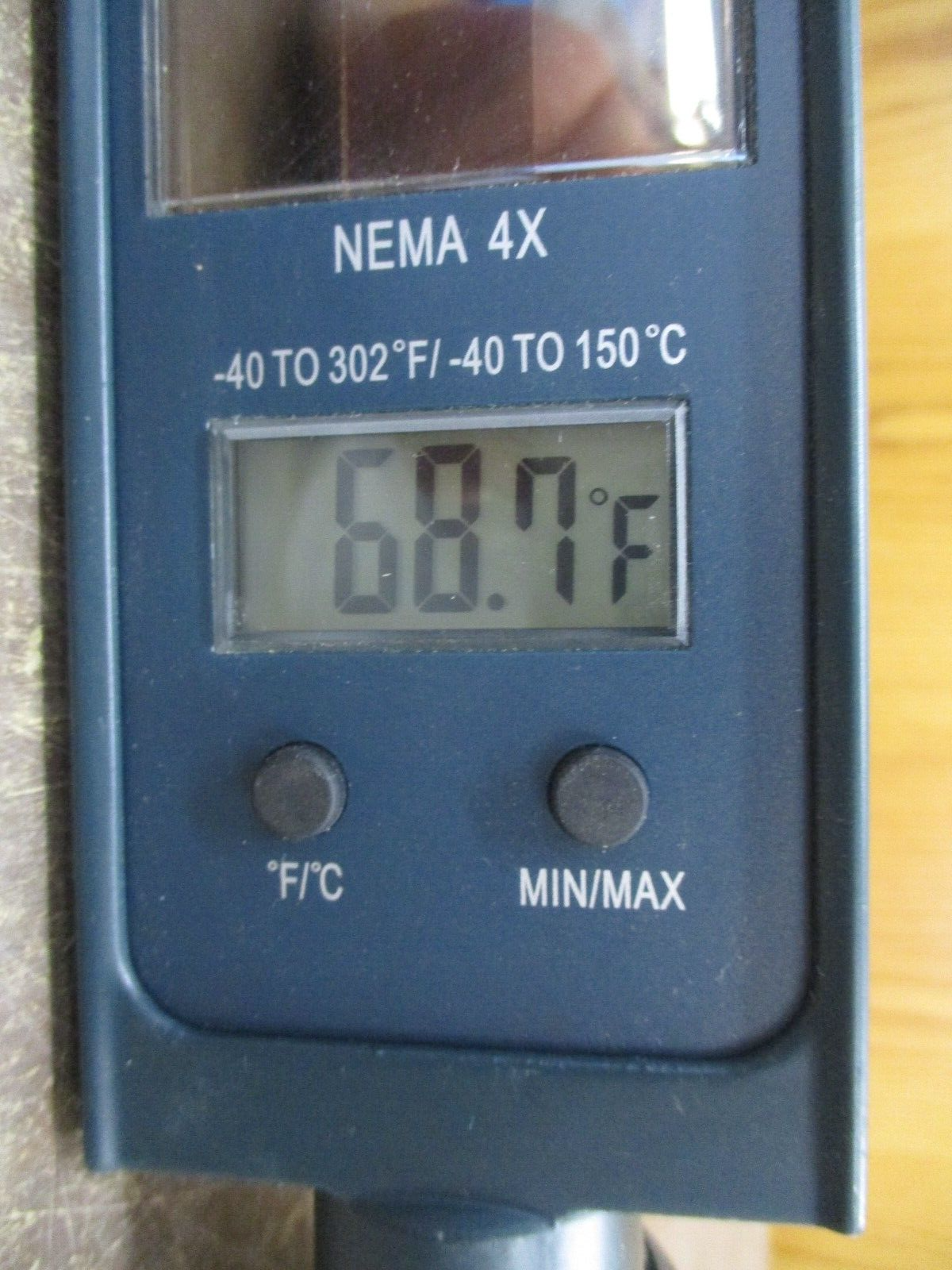 Trerice SX9 Solar Therm Light-Powered Digital Thermometer SX9 1 403 05 Used