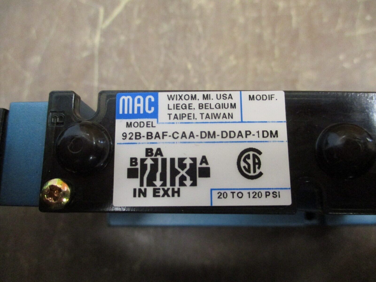 MAC Solenoid Valve 92B-BAF-CAA-DM-DDAP-1DM 20-120PSI *Damaged Box* New Surplus