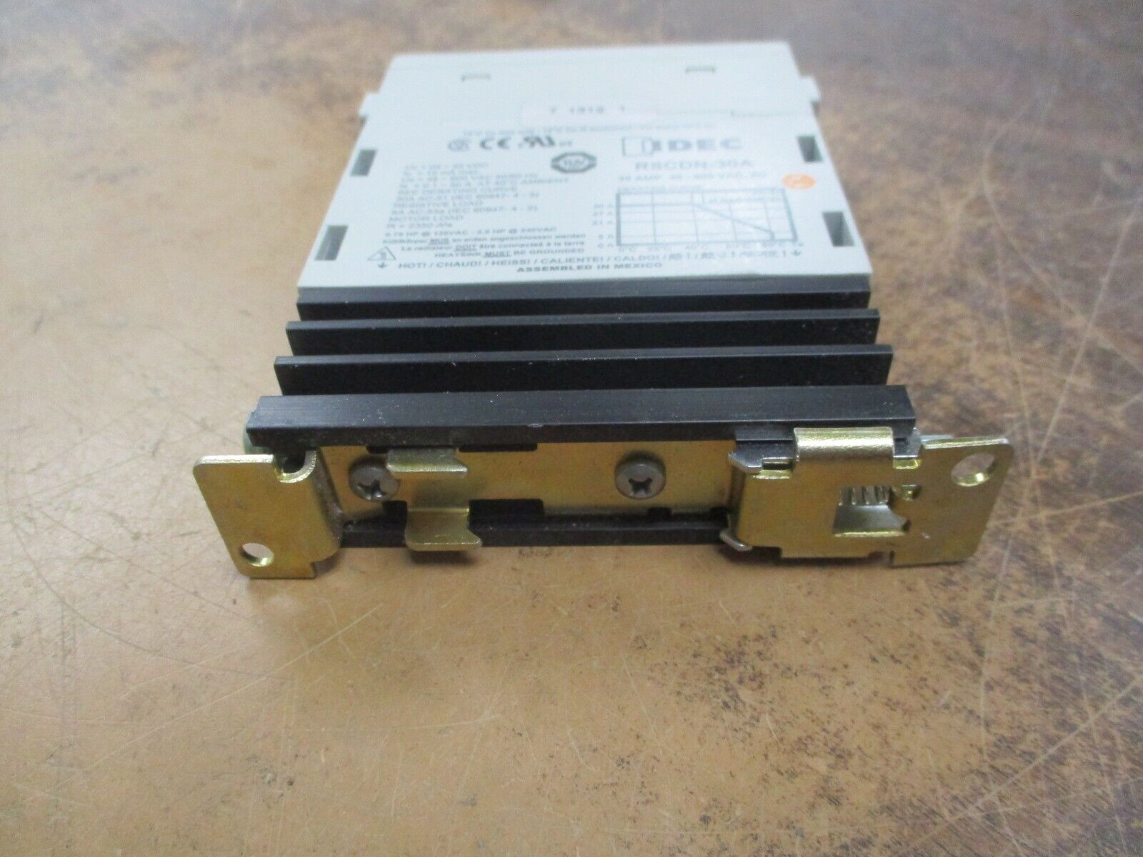 IDEC Solid State Relay RSCDN-30A 30A 48-600V Used