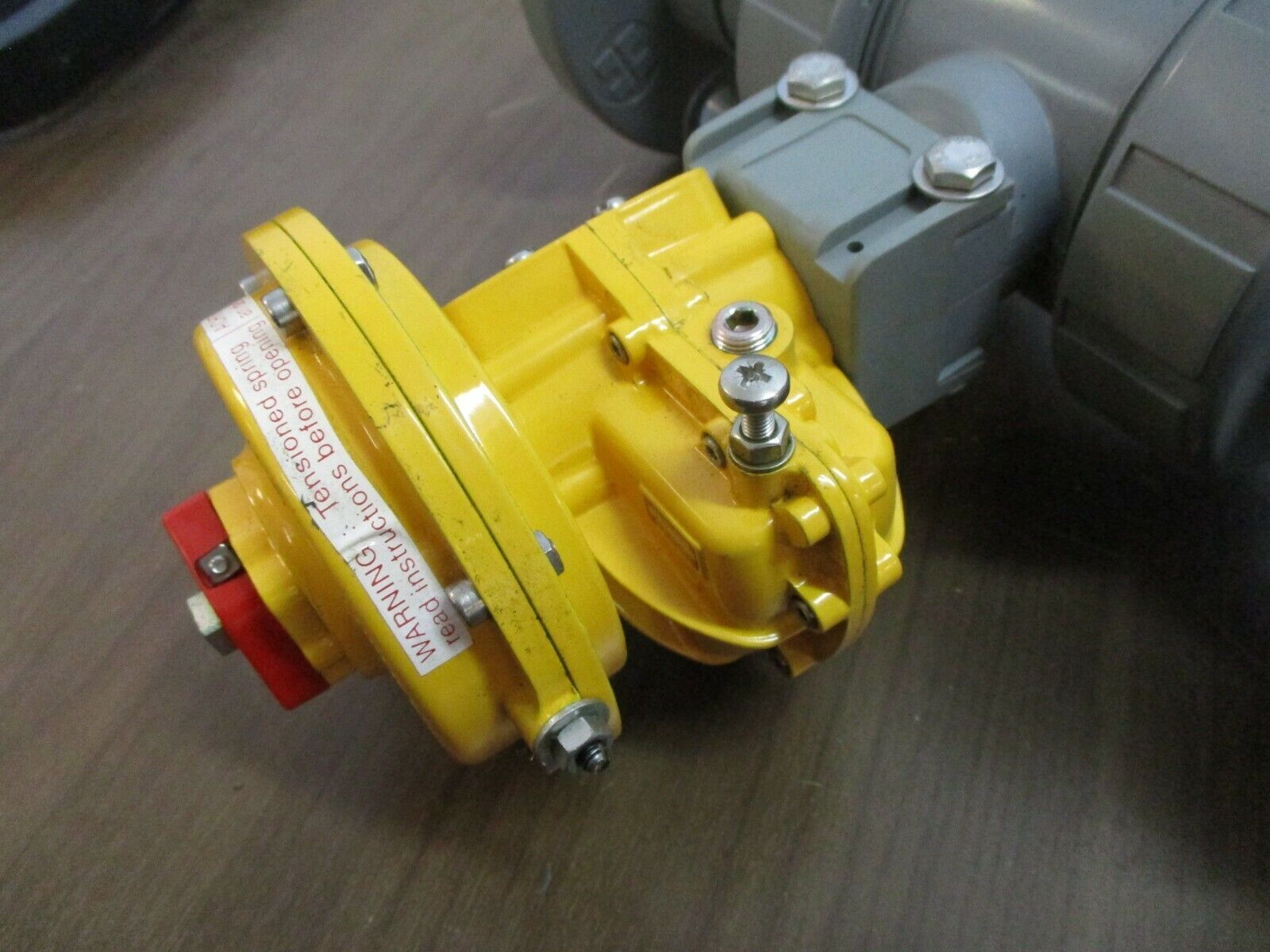 Hayward/Kinetrol Spring Return True Union Ball Valve Model 050 2" CPVC Used