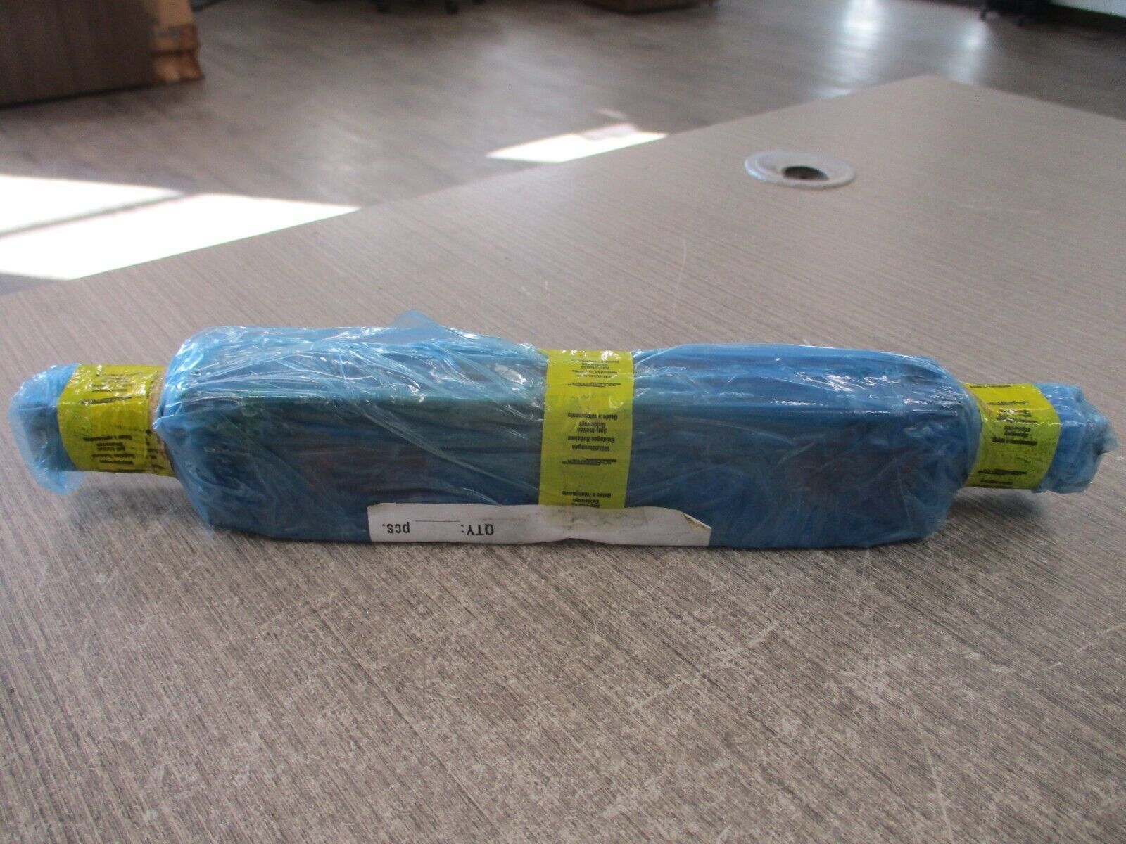 Schneeberger Profiled Linear Guideway MR 25-D2-0328-C-D-14-19-GO-V2-SO-A-HS New