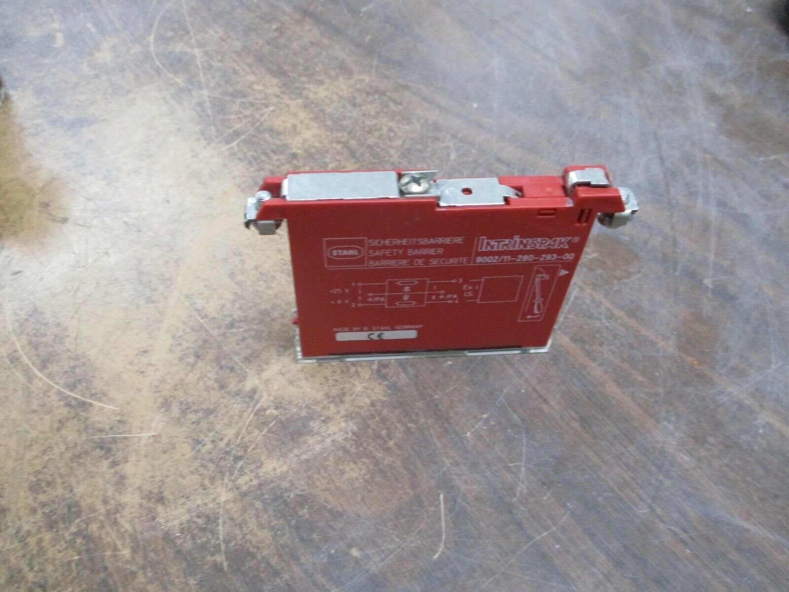 Stahl Intrinspak Safety Barrier 9002/11-280-293-00 25V / 6V Used