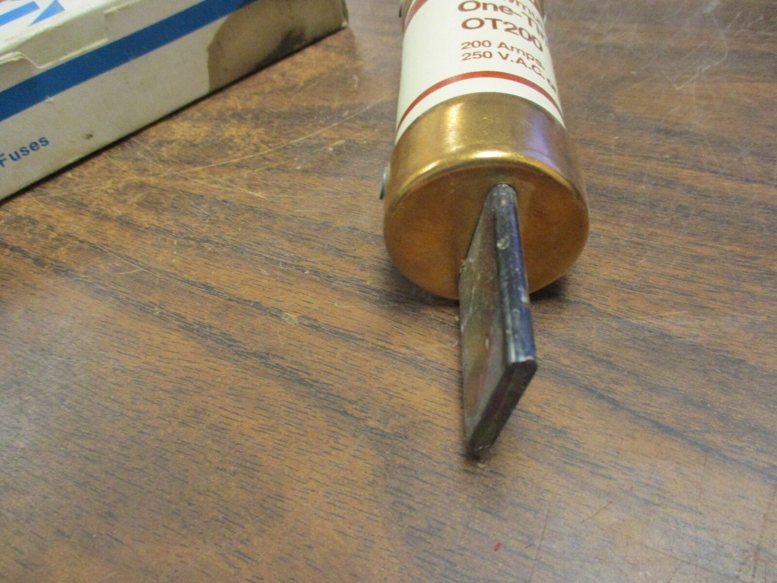 Gould Shawmut One-Time Fuse OT200 200A 250V New Surplus