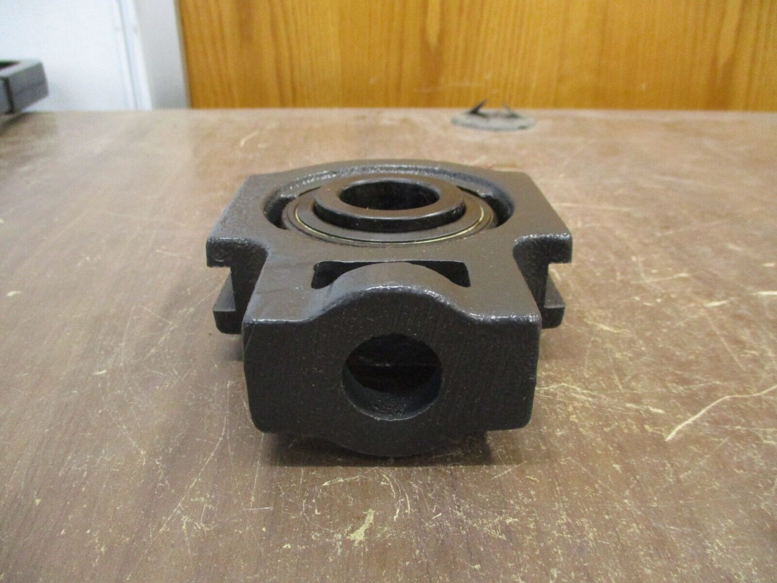 SealMaster Gold Line Take-Up Bearing ST-20 1-1/4" New Surplus