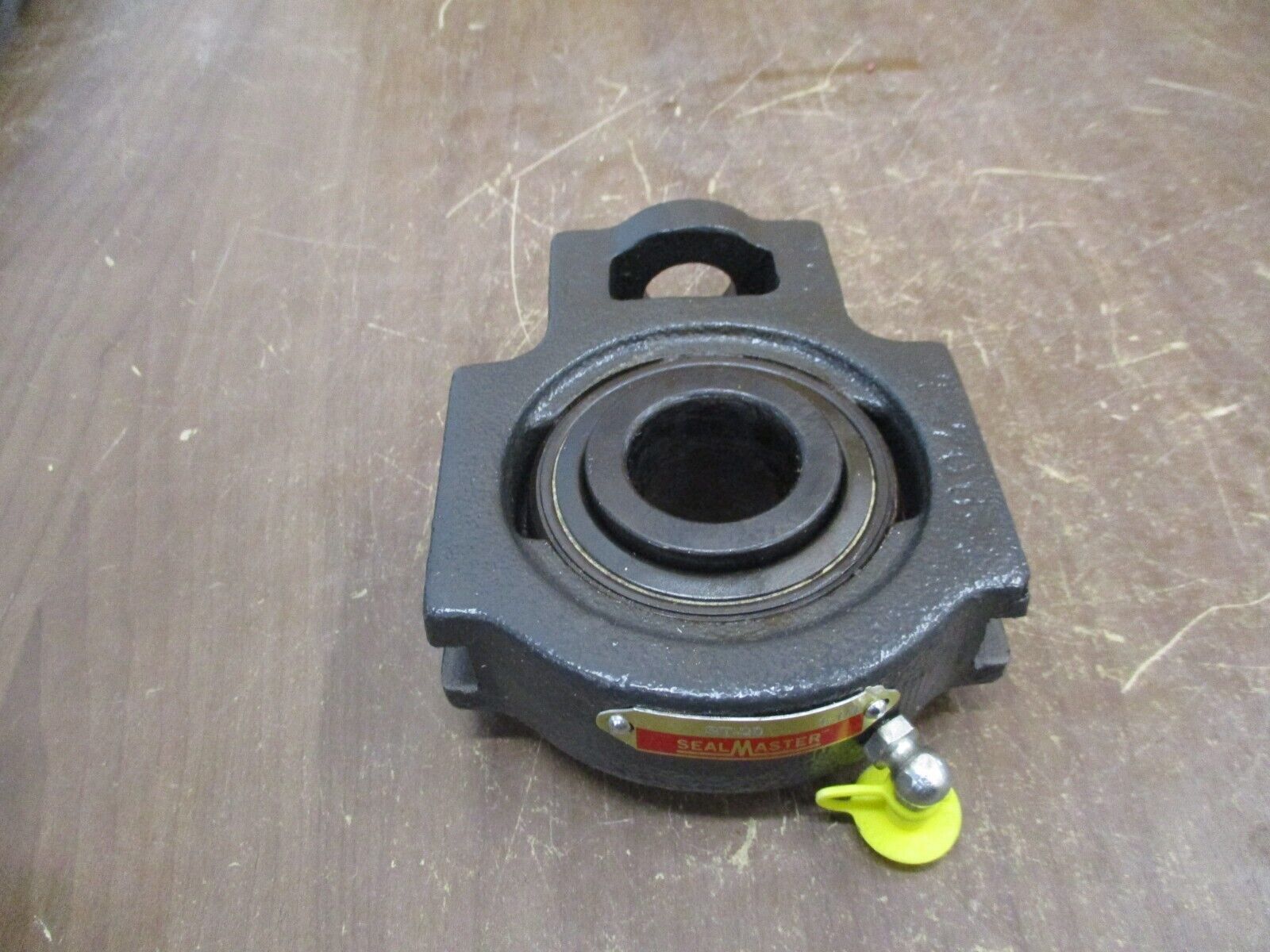 SealMaster Gold Line Take-Up Bearing ST-20 1-1/4" New Surplus