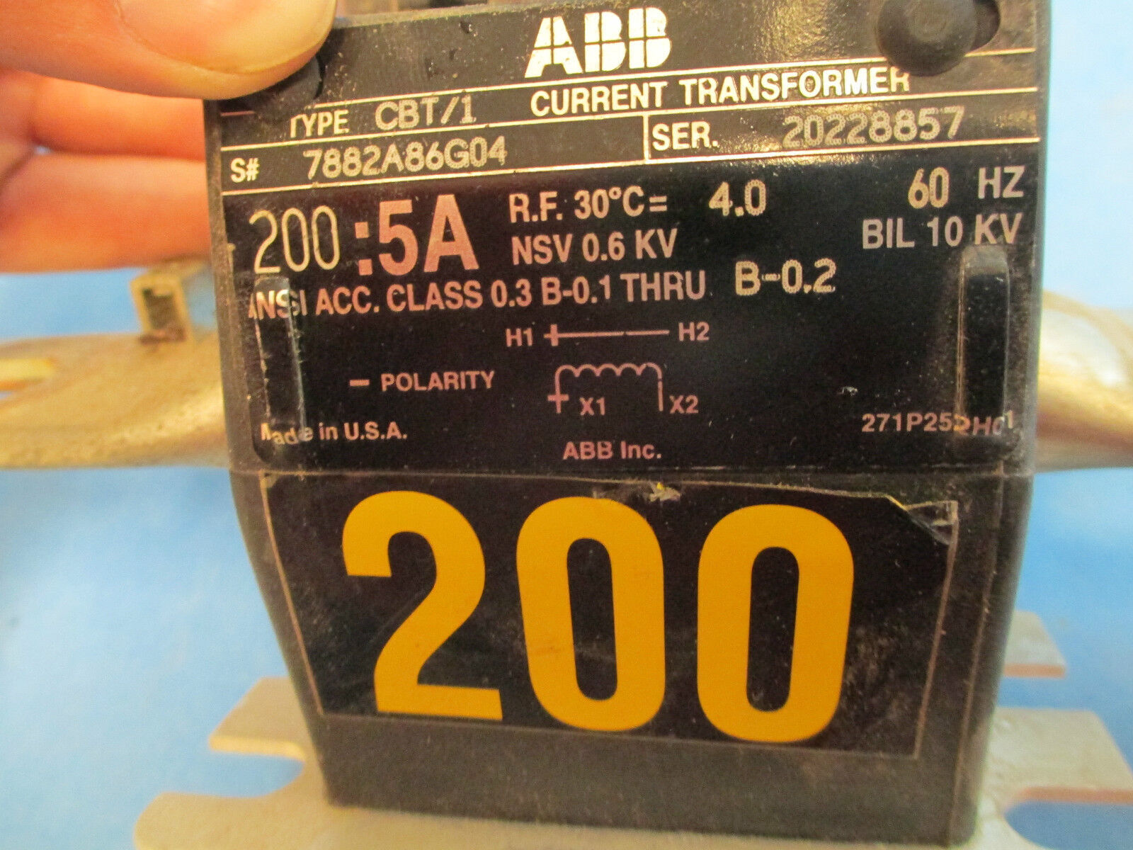 ABB Current Transformer CBT/1 200:5A S#: 7882A86G04 Used