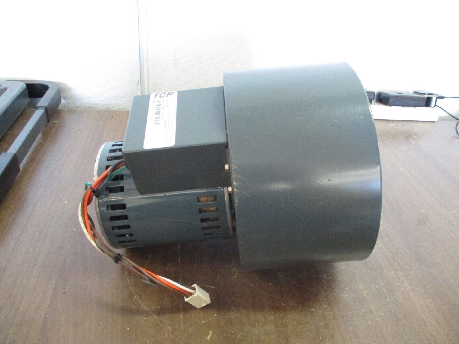 TCP Centrifugal Blower TCP134-005 115V 3A 1/4 HP 1P 3300RPM Used