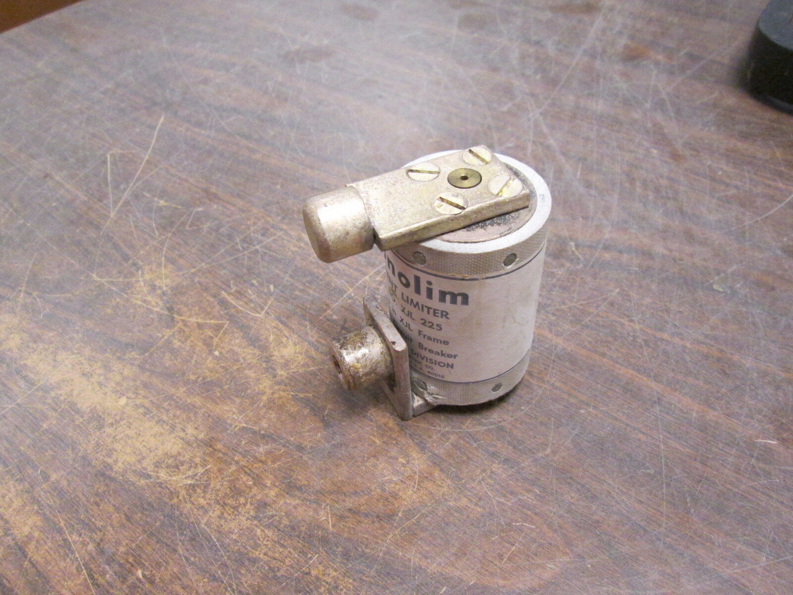 Econolim Current Limiting Breaker Fuse XJL 225 225A Used