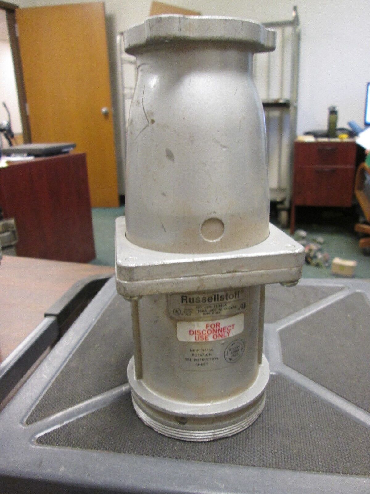 RussellStoll Connector JCS1534LK 150A 600V 4W 400Hz