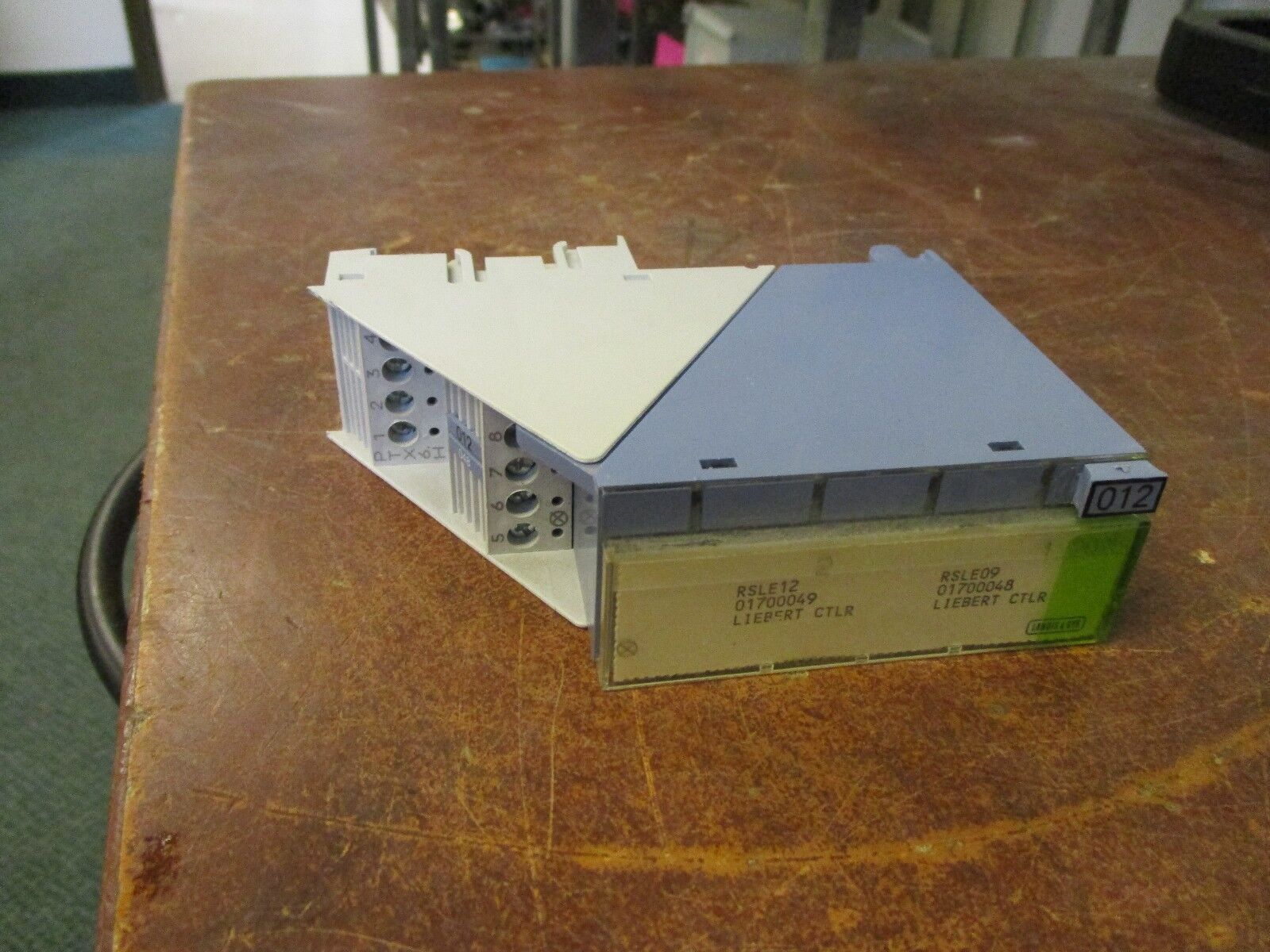 Siemens Point Termination Module PTM6 20250 4A 24-240 VAC Used