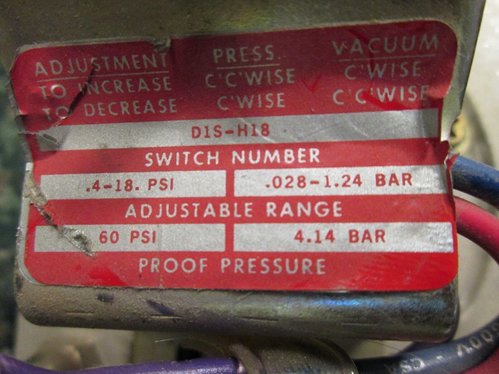Delaval-Barksdale Pressure Switch D1S-H18 .4-18 PSI Used