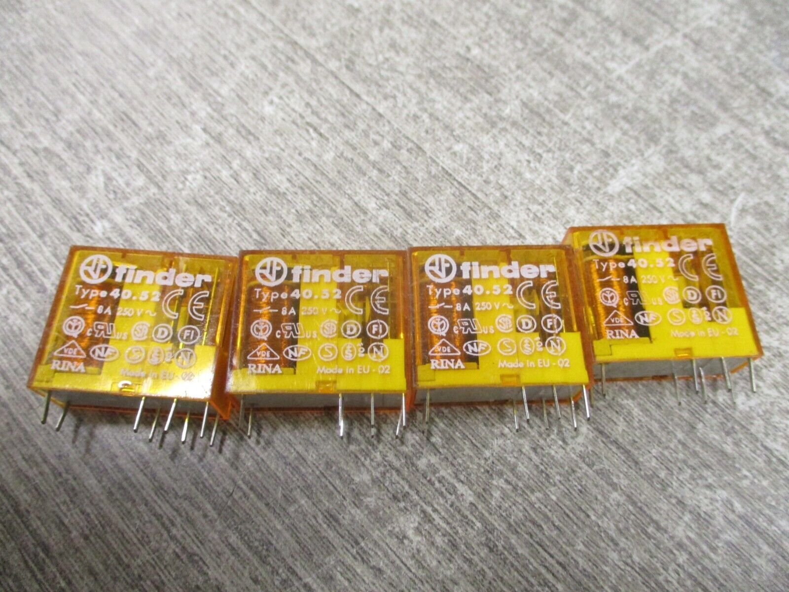 Finder Relay 40.42 24V *Lot of 4* Used