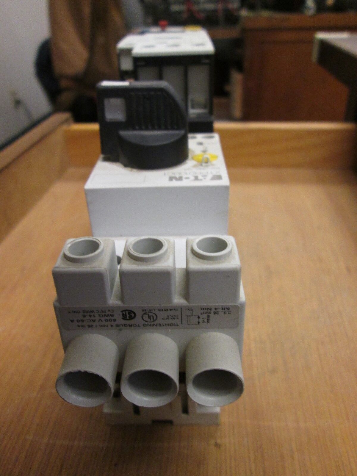 Eaton Starter w/ Manual Switch XTCE018C10 XTPR010BC1 XT0B010CC1 6.3-10A 120V