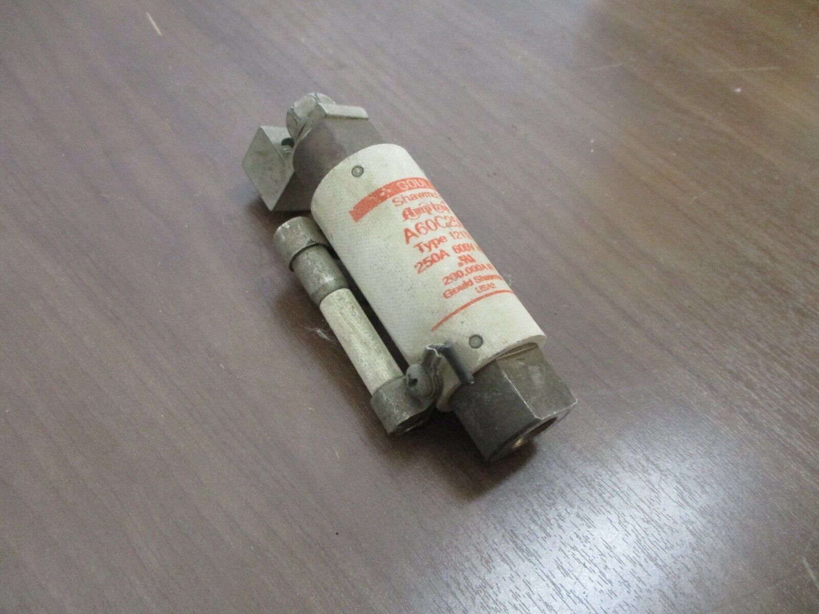 Gould Shawmut Amp-Trap Type 121TI Fuse A60C250 250A 600V Used