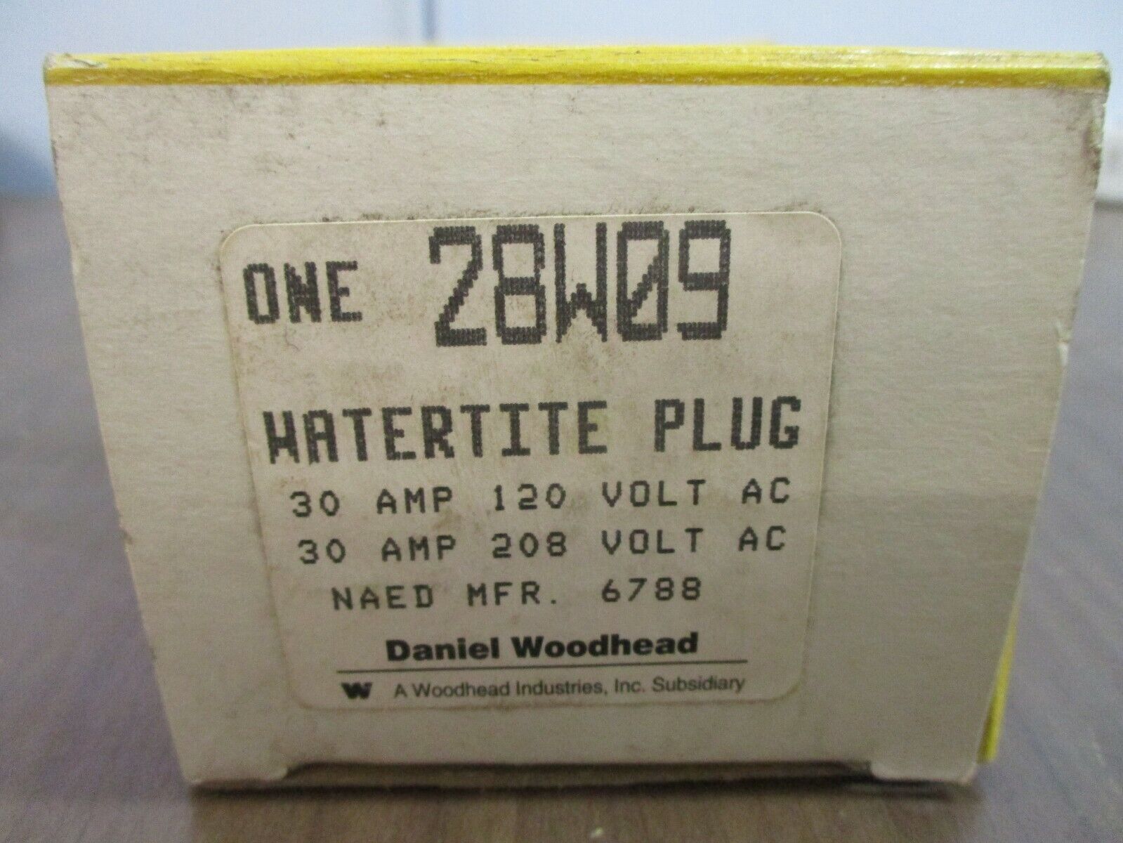 Daniel Woodhead Watertite Plug 28W09 30A 120/208V New Surplus