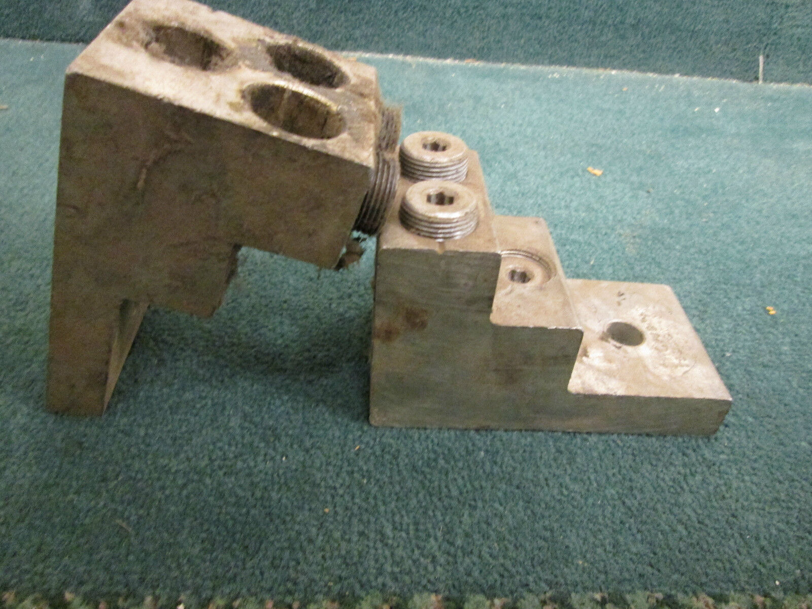 3 Place Screw Lug 3/0-750MCM, 1/2" Single Hole **Lot of 2**