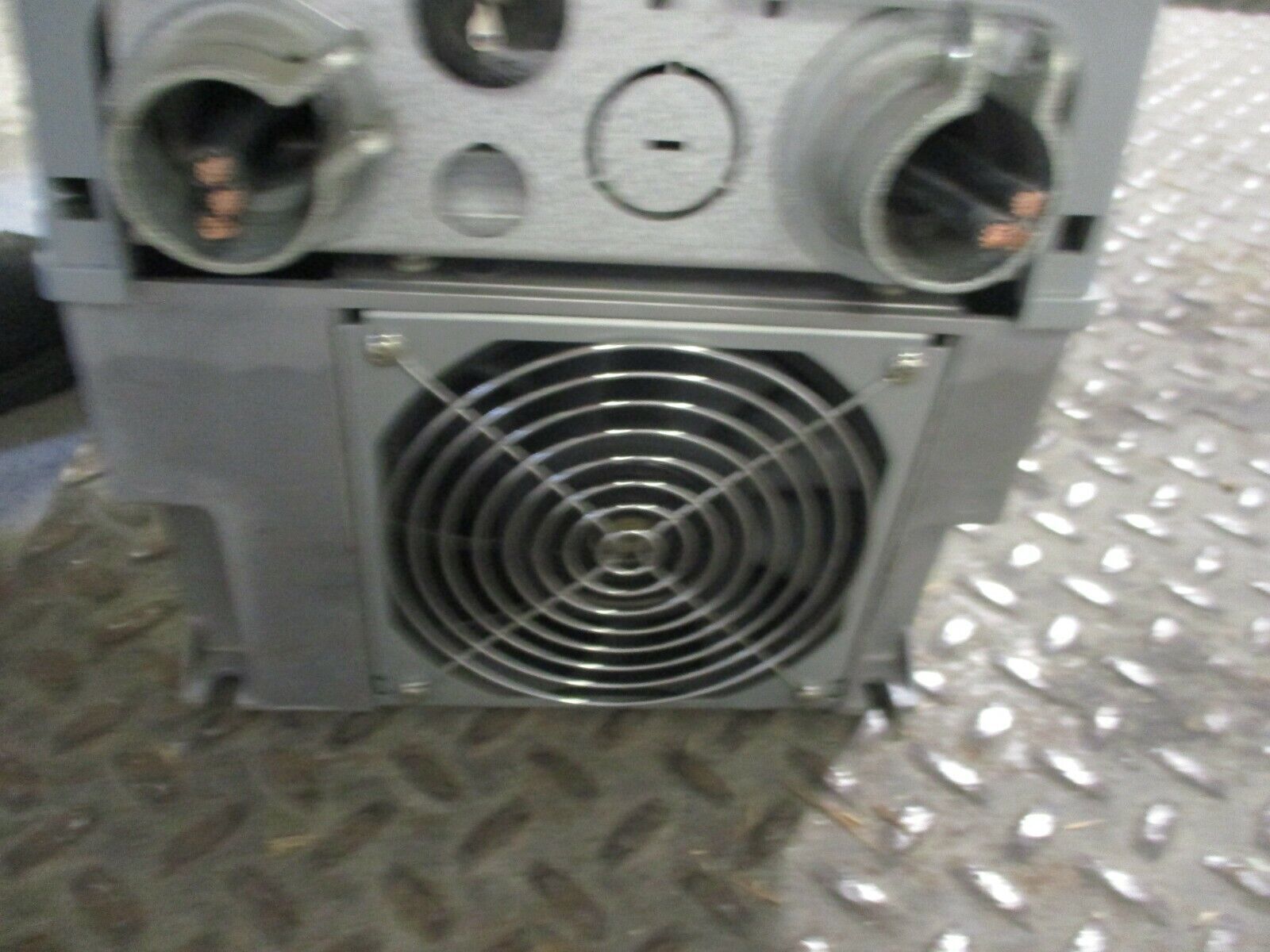 Trane TR200 AC Drive 131L2167 40HP 3Ph Used