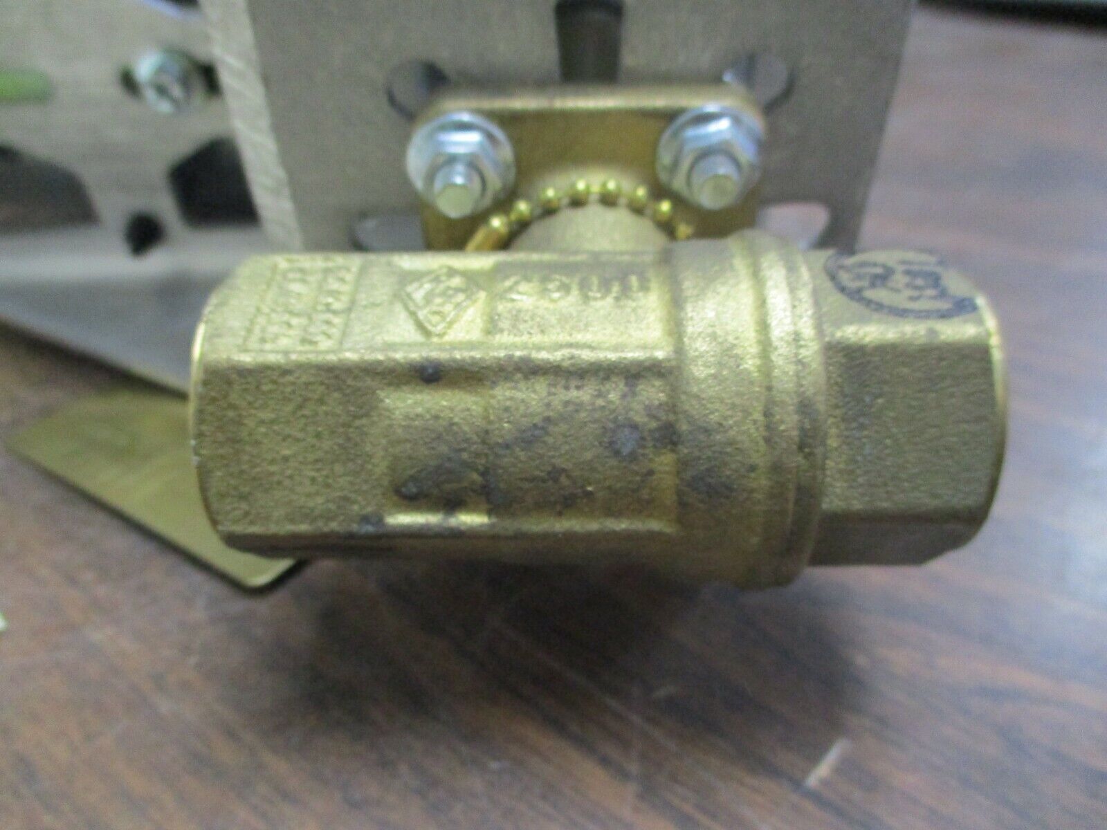 Johnson Controls Stainless Steel Actuated Ball Valve VG1243AE+908AGA 1/2" 2 Cv