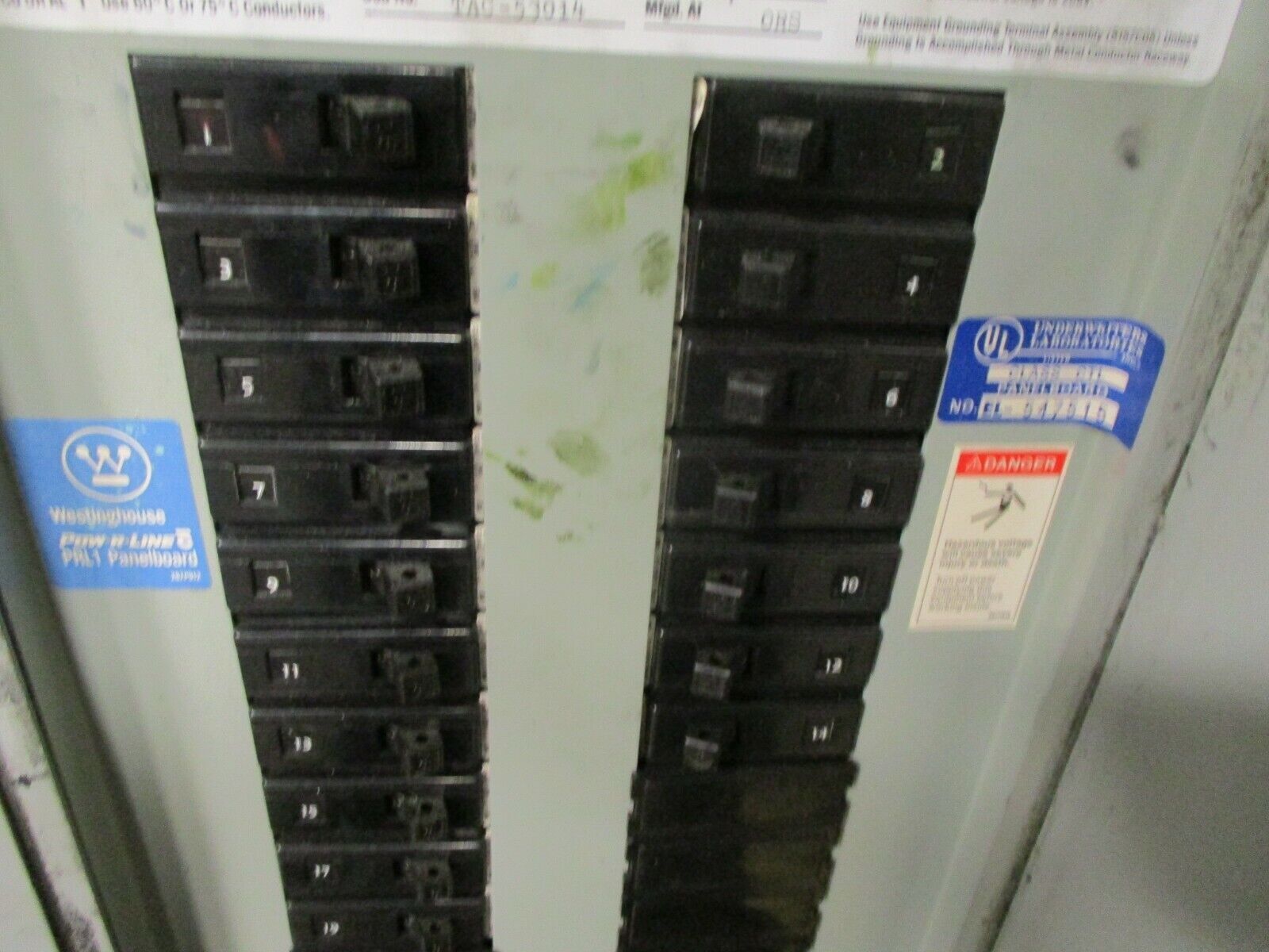 Westinghouse Main Breaker Circuit Breaker Panel 5158C03G20 225A Max 208Y/120 3Ph