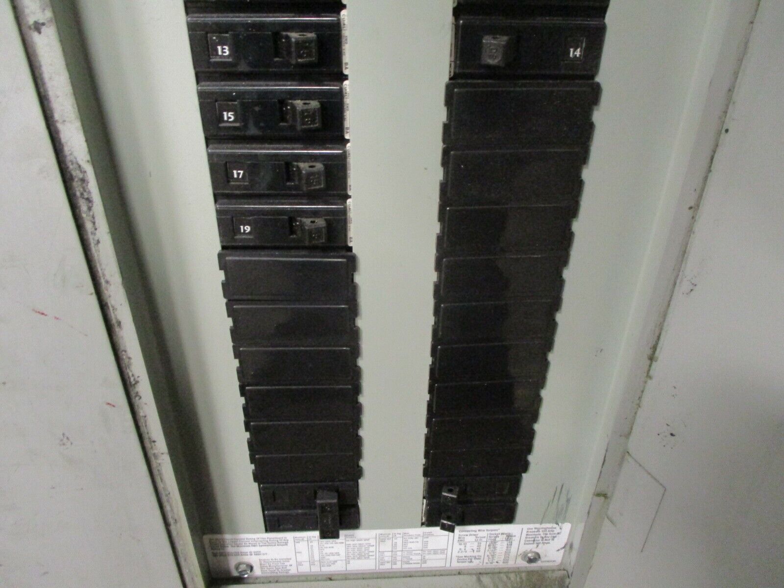 Westinghouse Main Breaker Circuit Breaker Panel 5158C03G20 225A Max 208Y/120 3Ph