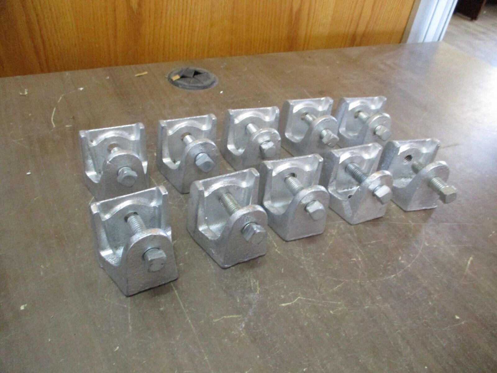 Morris Coupling Co. Mallable Clamp FS-5718-1/2 E/G 2 1/2" Wide 1/2" Hole