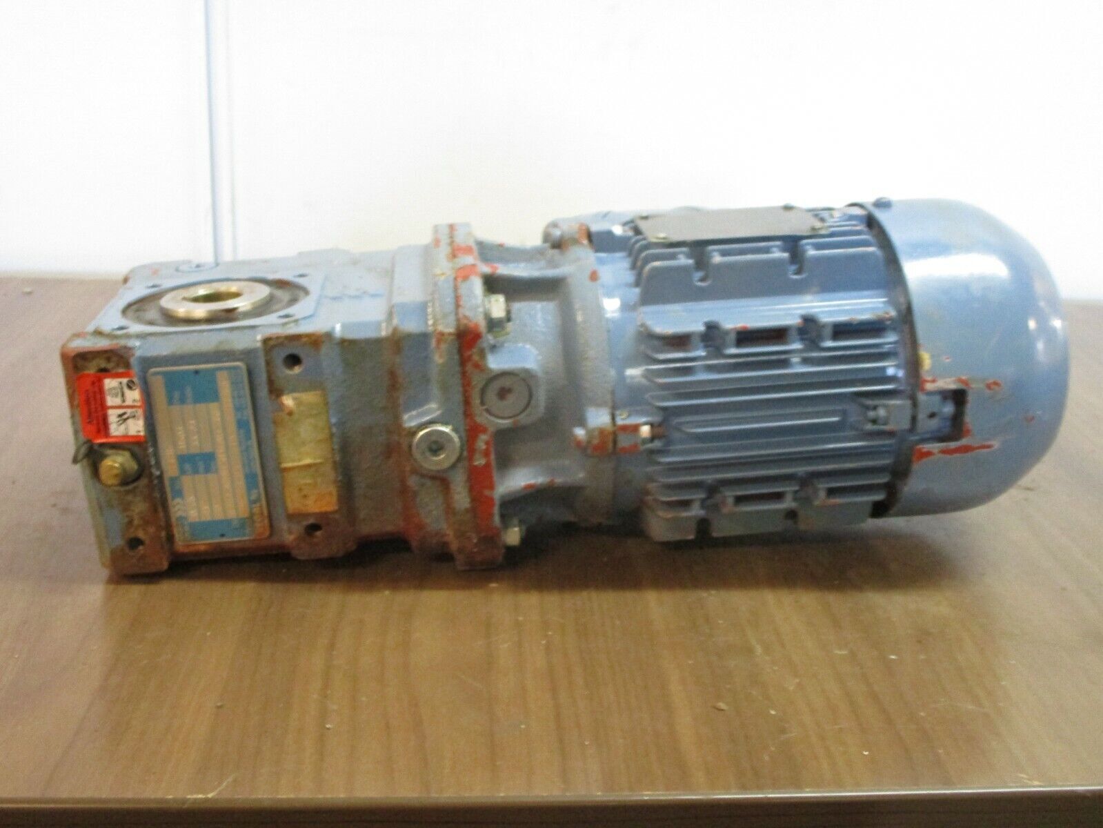 Watt Drive Gearmotor 1021038314 0.33HP 1800RPM 460V 1.43/0.825A 60Hz Used