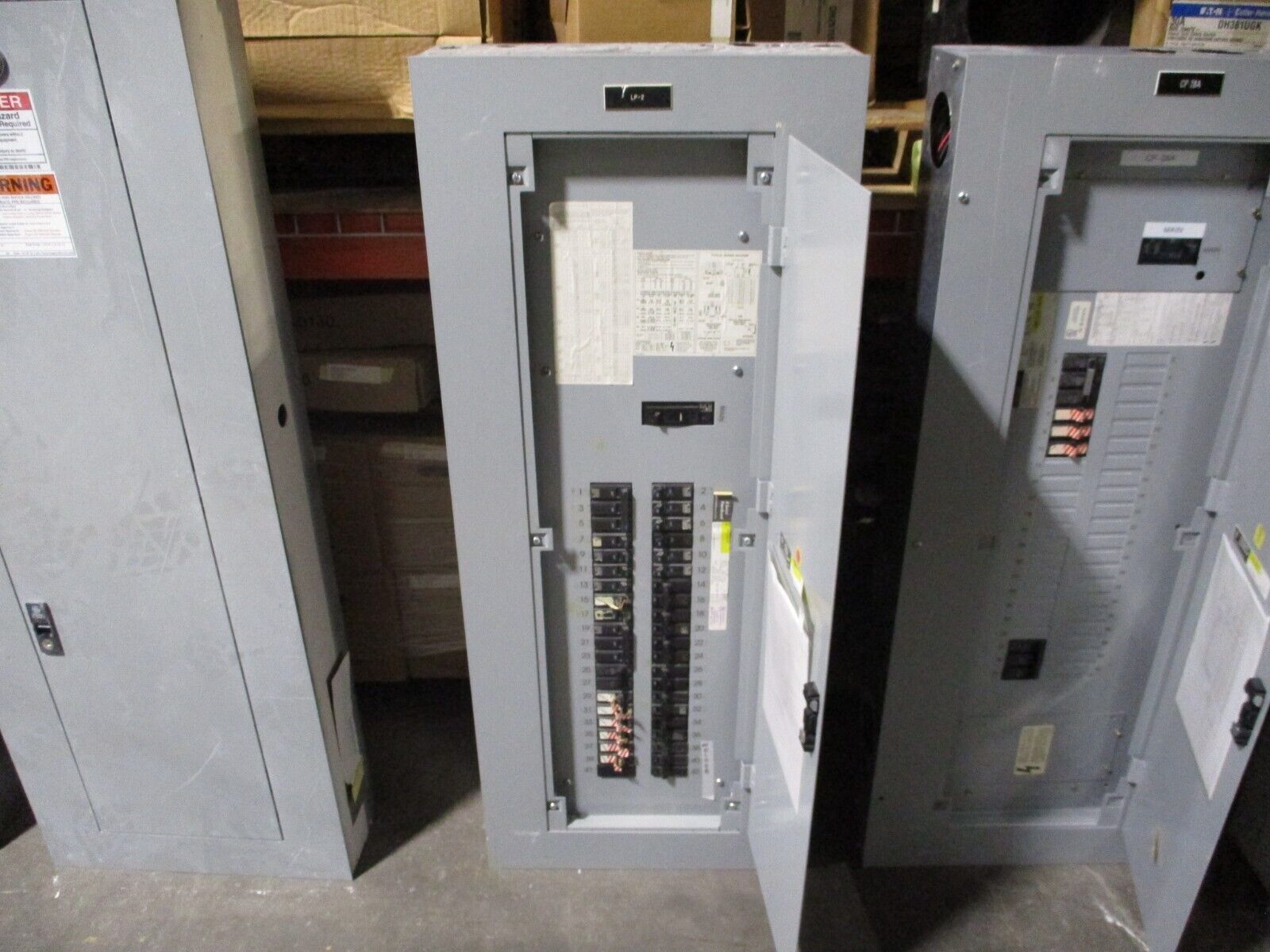 GE Main Breaker Circuit Breaker Panel AQF3422AT 225A Max, 225A Main 208/120V 3Ph