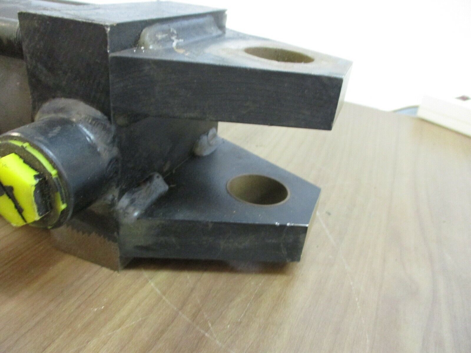 RWC Hydraulic Cylinder CL31-02-106 3000 PSI Used