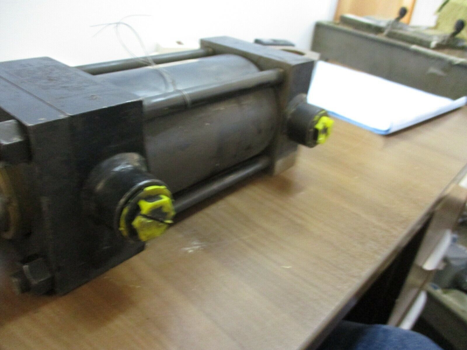 RWC Hydraulic Cylinder CL31-02-106 3000 PSI Used