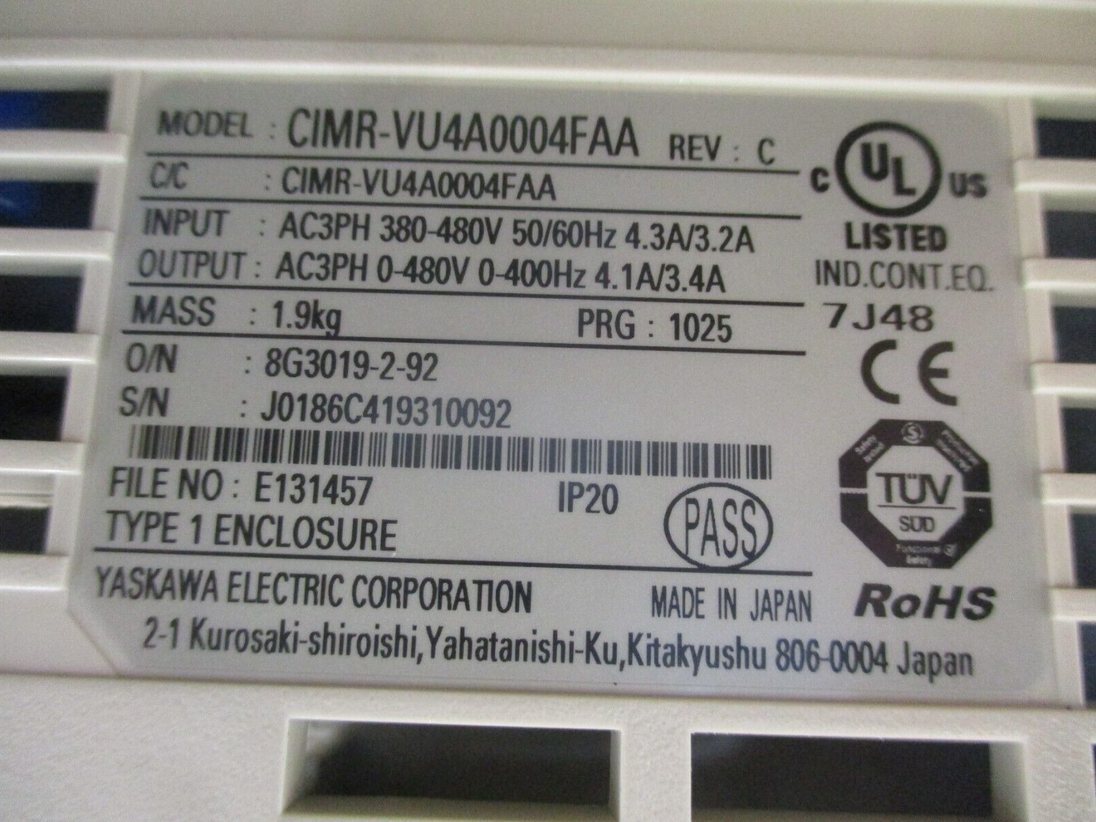 Yaskawa V1000 AC Drive CIMR-VU4A0004FAA Rev. C 1HP 3Ph w/ Keypad Used