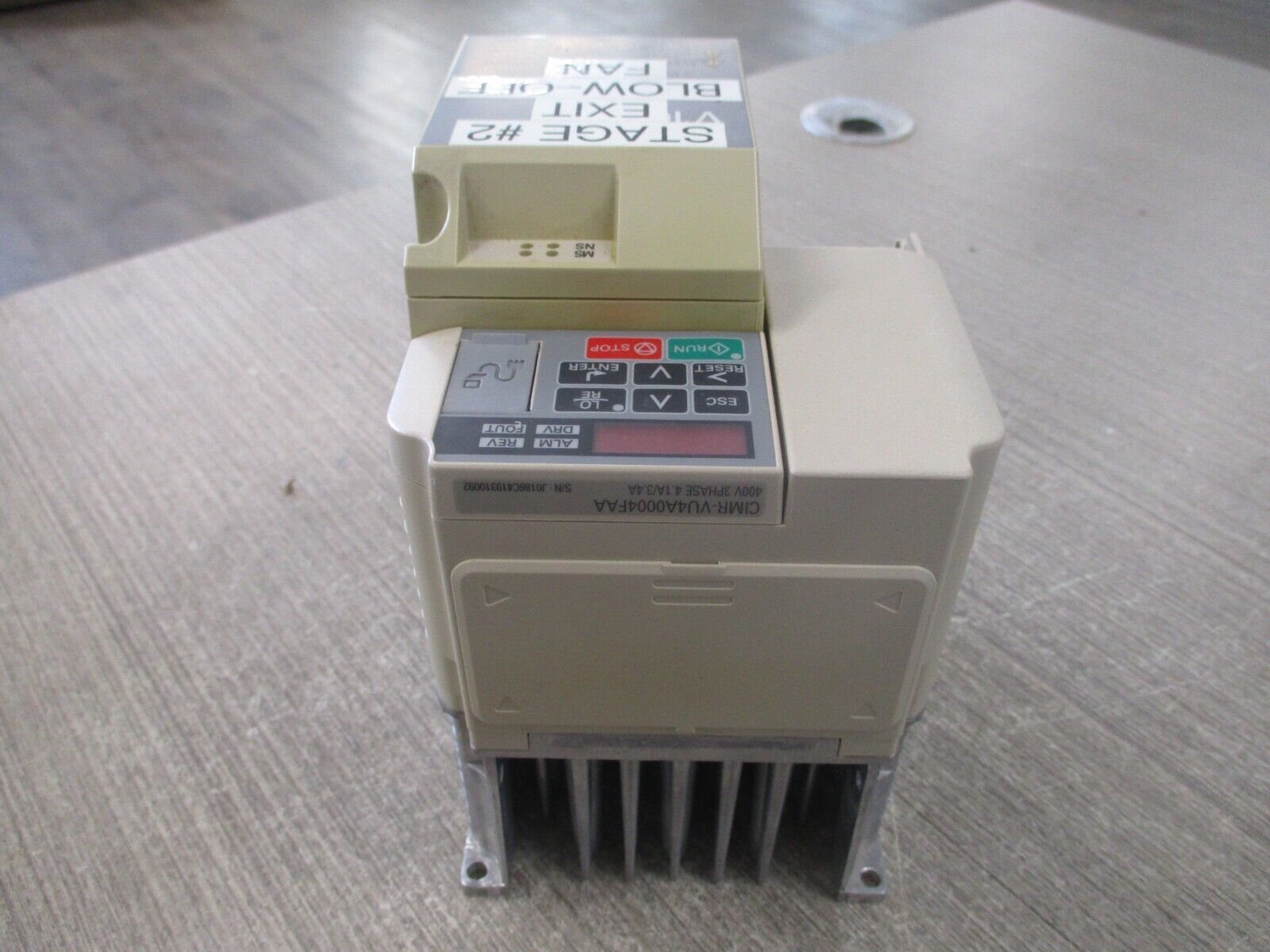 Yaskawa V1000 AC Drive CIMR-VU4A0004FAA Rev. C 1HP 3Ph w/ Keypad Used
